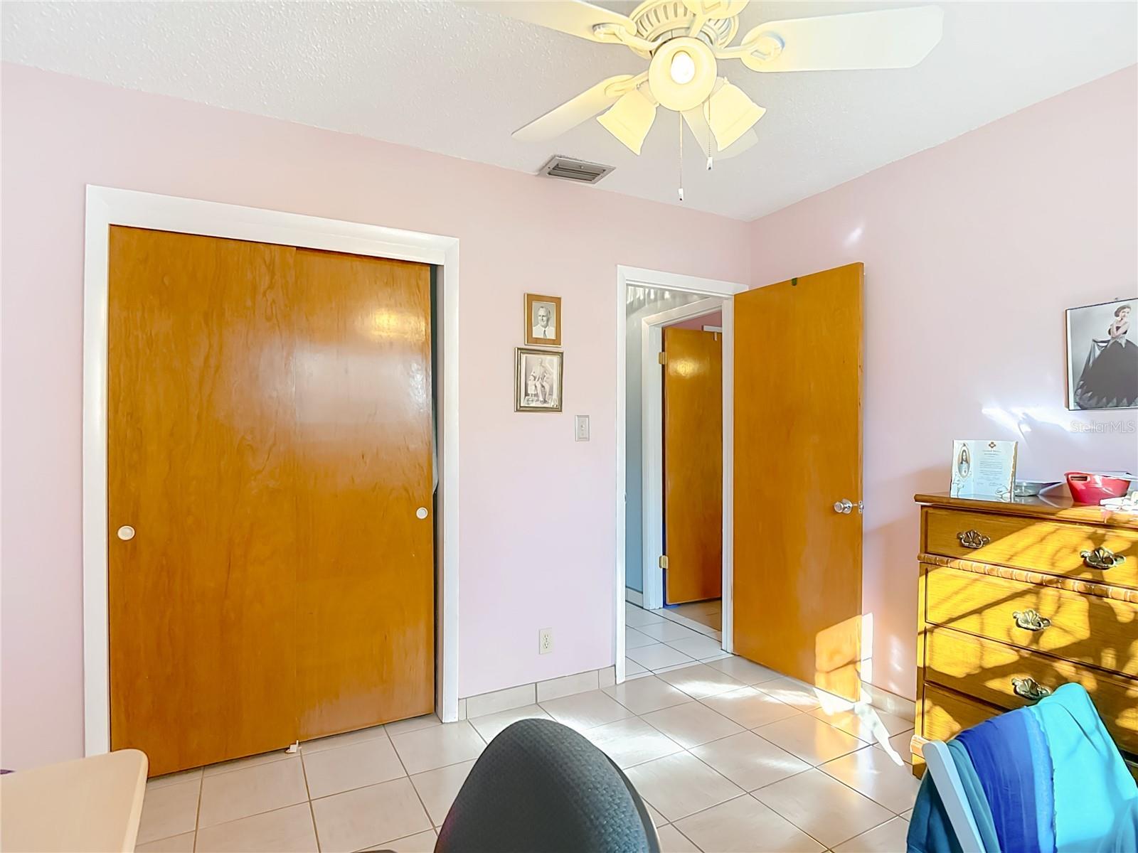 Image 24 of 41 For 3008 Powhatan Avenue