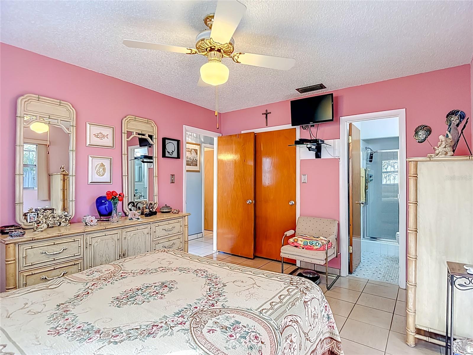 Image 28 of 41 For 3008 Powhatan Avenue