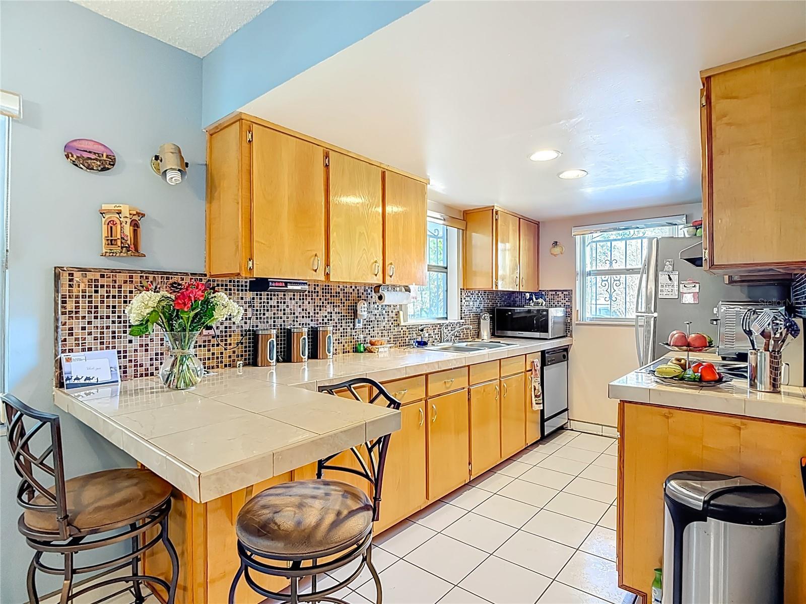 Image 8 of 41 For 3008 Powhatan Avenue