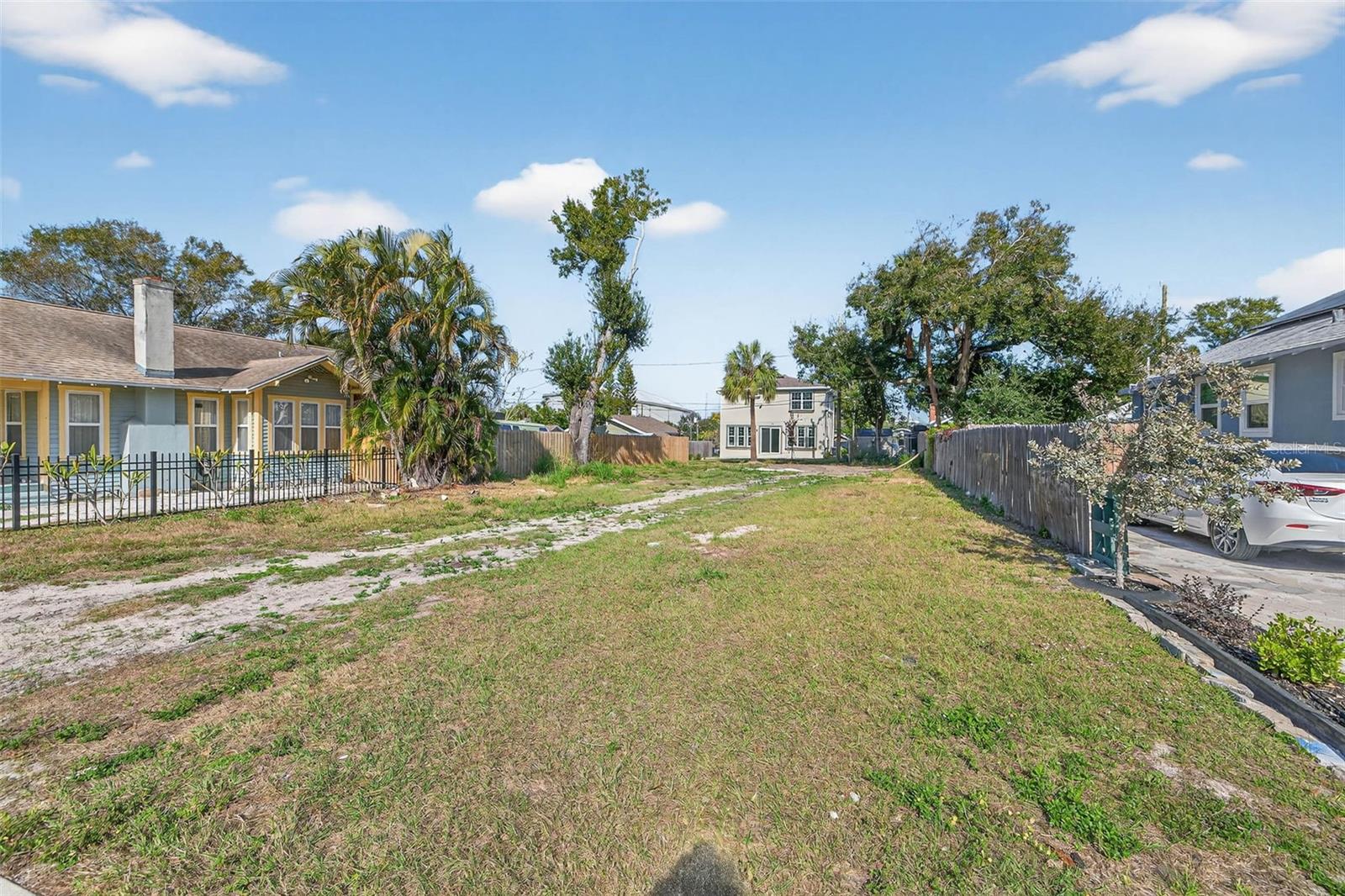 Image 5 of 6 For 1107 9th Avenue S