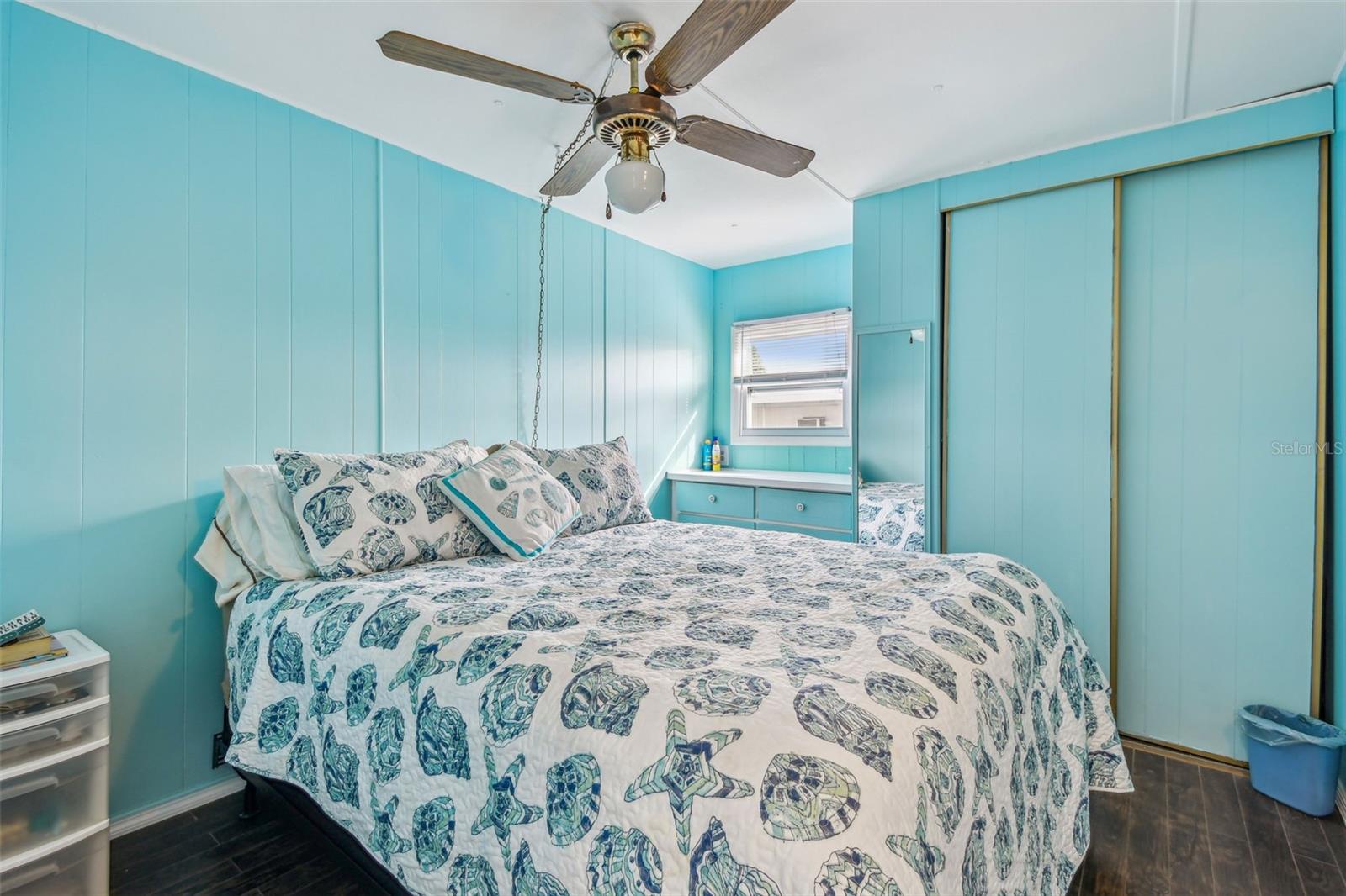 Image 24 of 73 For 12651 Seminole Boulevard 2c