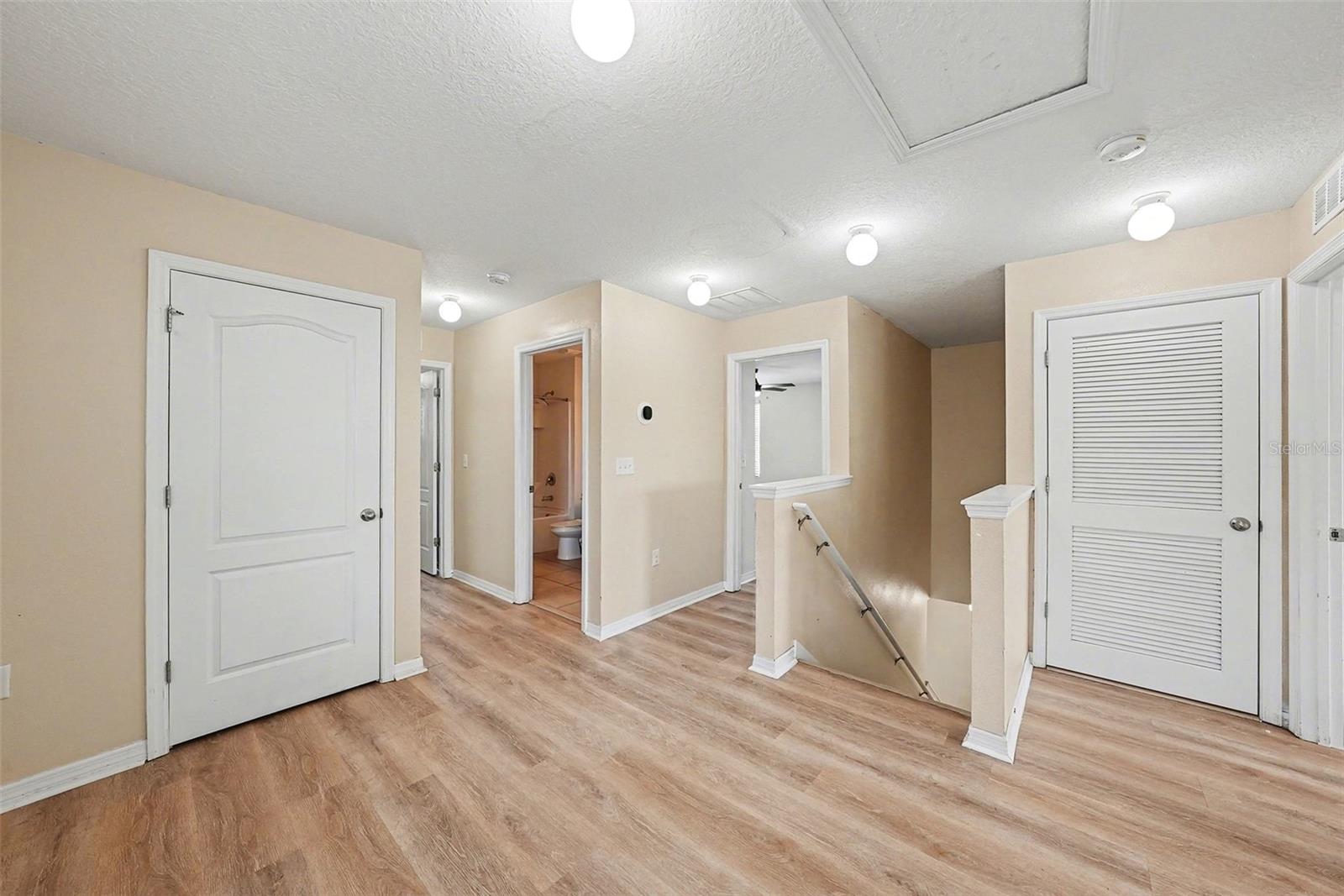 Image 10 of 24 For 10536 Whispering Hammock Drive