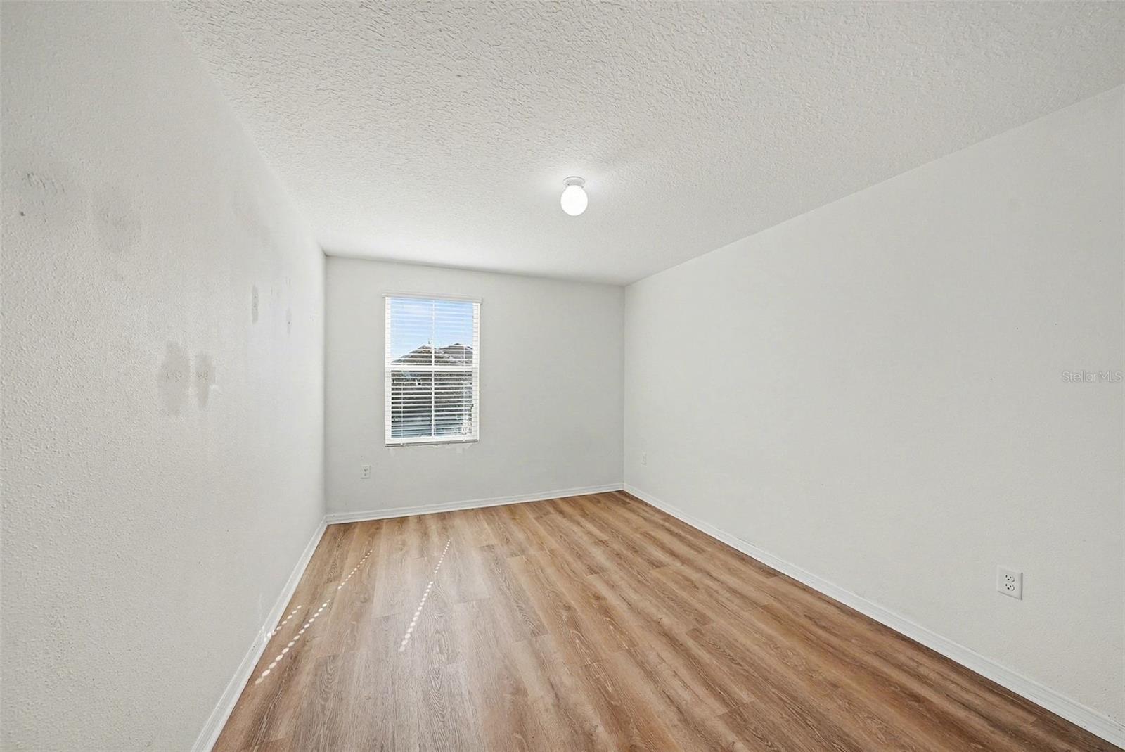 Image 16 of 24 For 10536 Whispering Hammock Drive