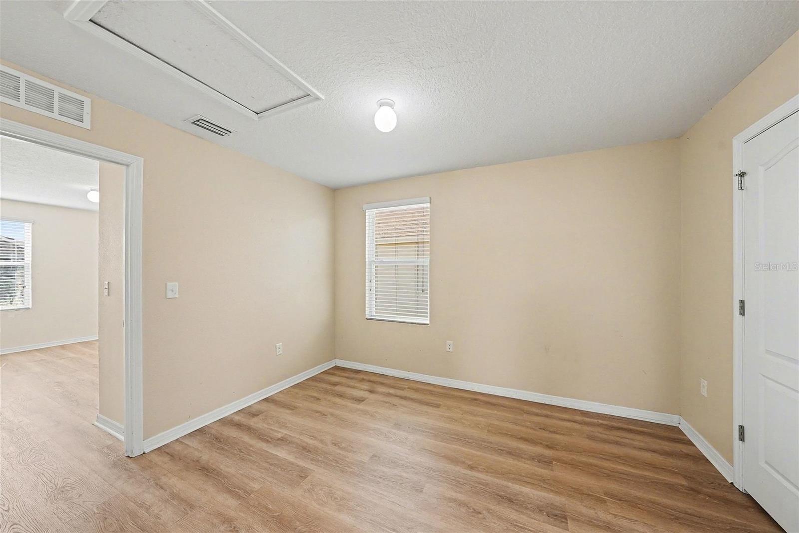 Image 19 of 24 For 10536 Whispering Hammock Drive