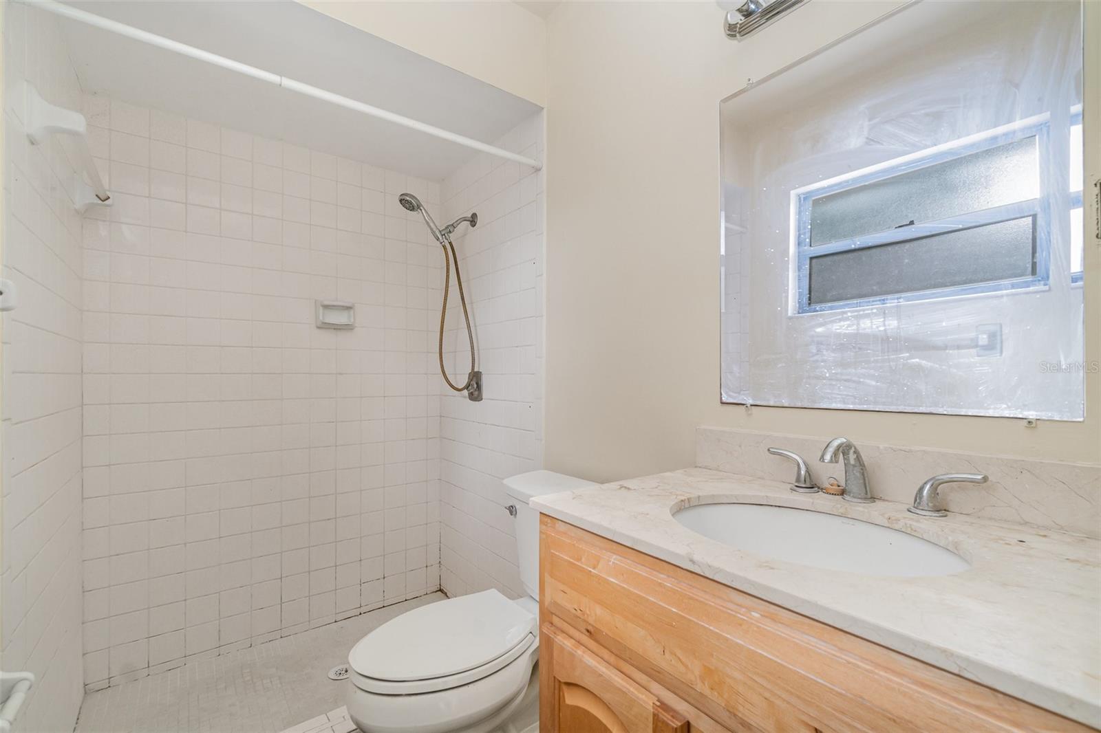 Image 14 of 23 For 4651 Summerwind Drive 26