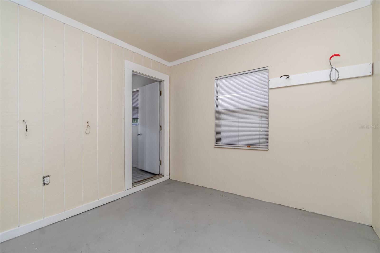 Image 21 of 23 For 4651 Summerwind Drive 26