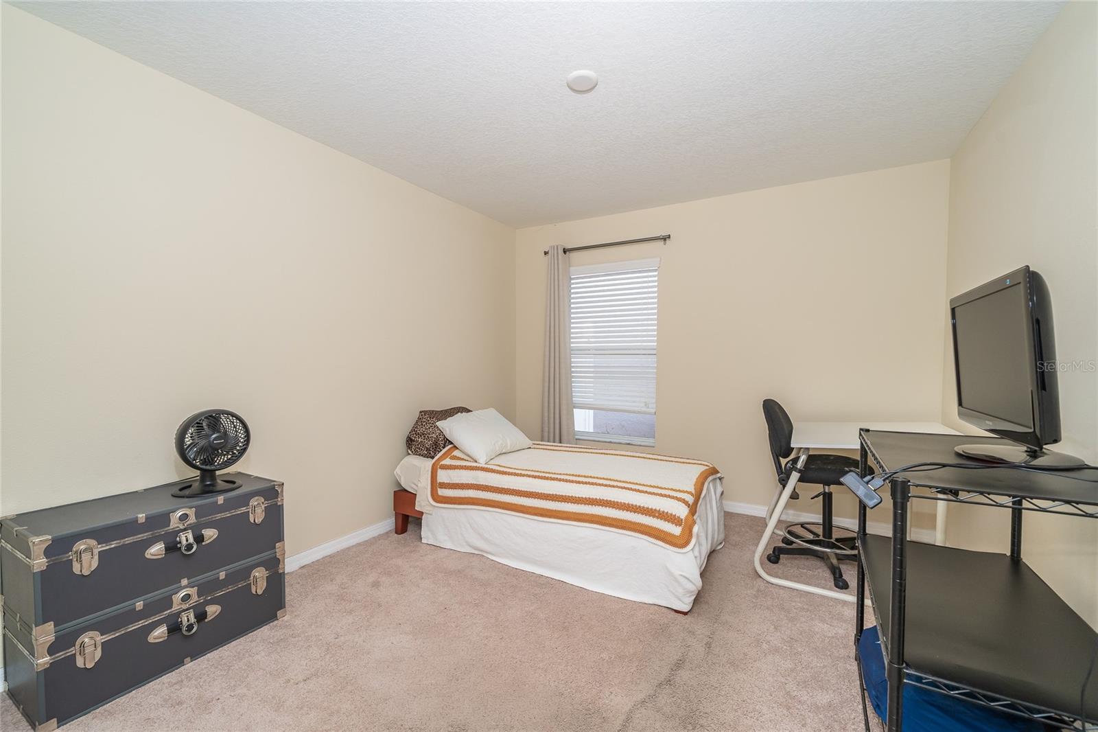 Image 28 of 52 For 3676 Seven Seas Avenue