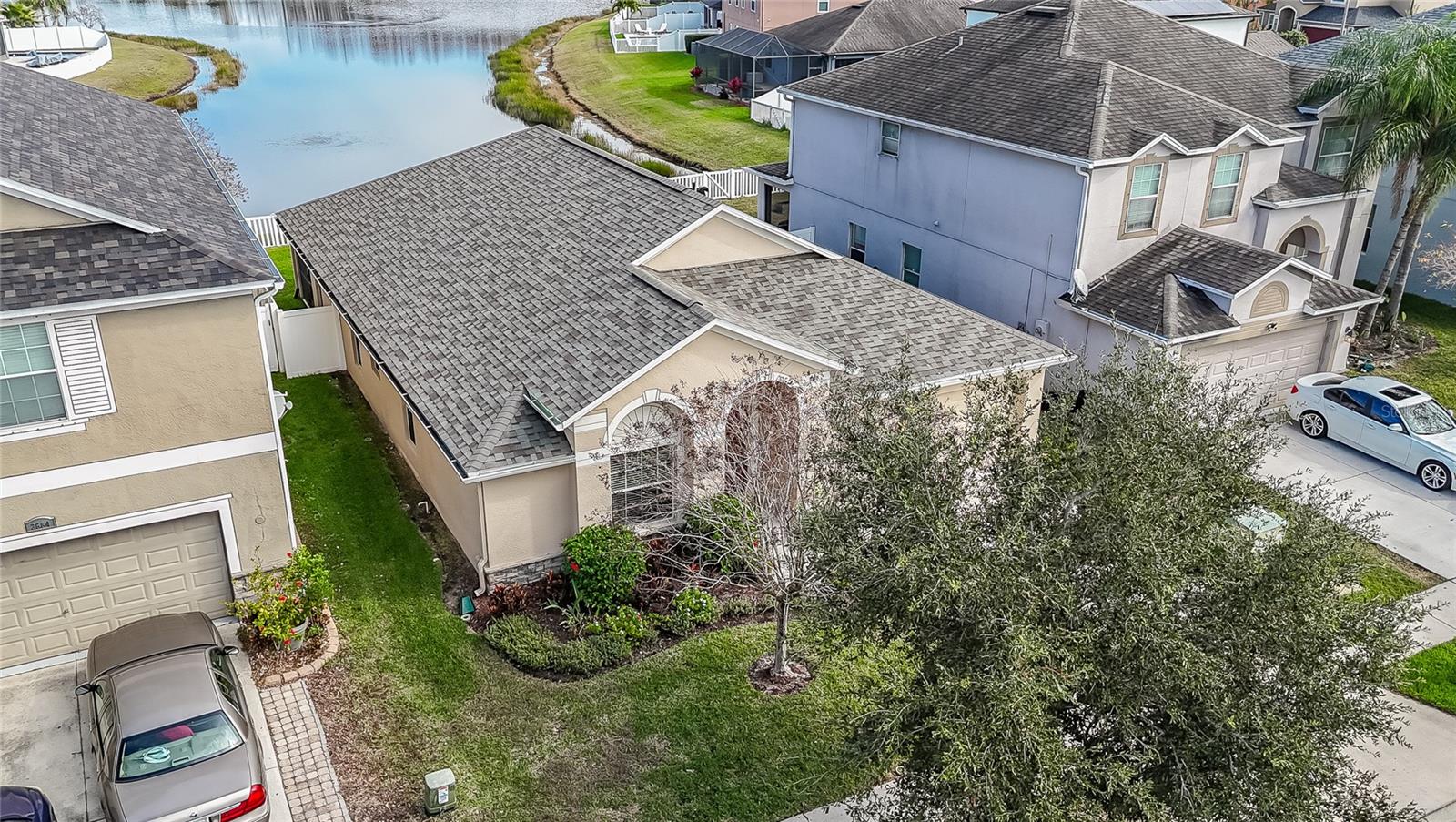 Image 38 of 52 For 3676 Seven Seas Avenue