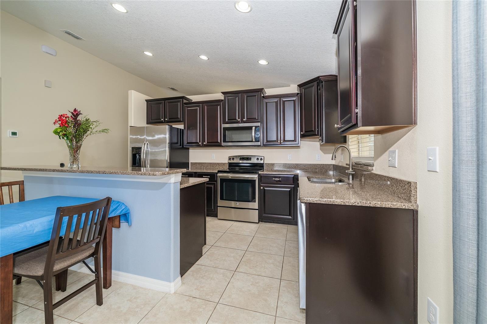 Image 8 of 52 For 3676 Seven Seas Avenue