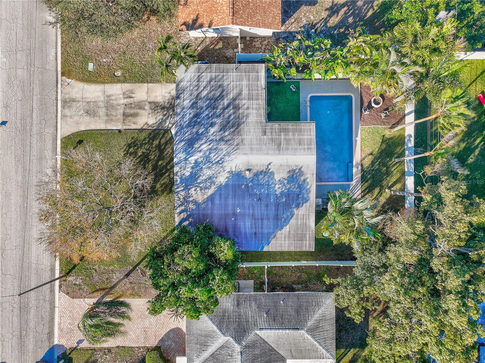 Image 29 of 31 For 149 Pinewood Avenue