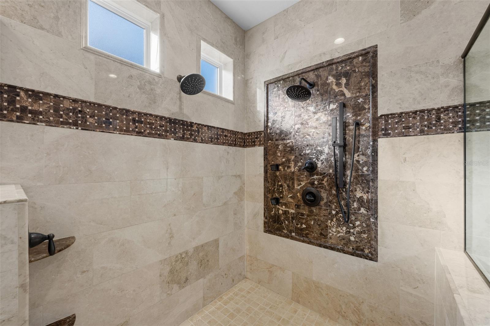 Image 20 of 50 For 33376 Kateland Drive