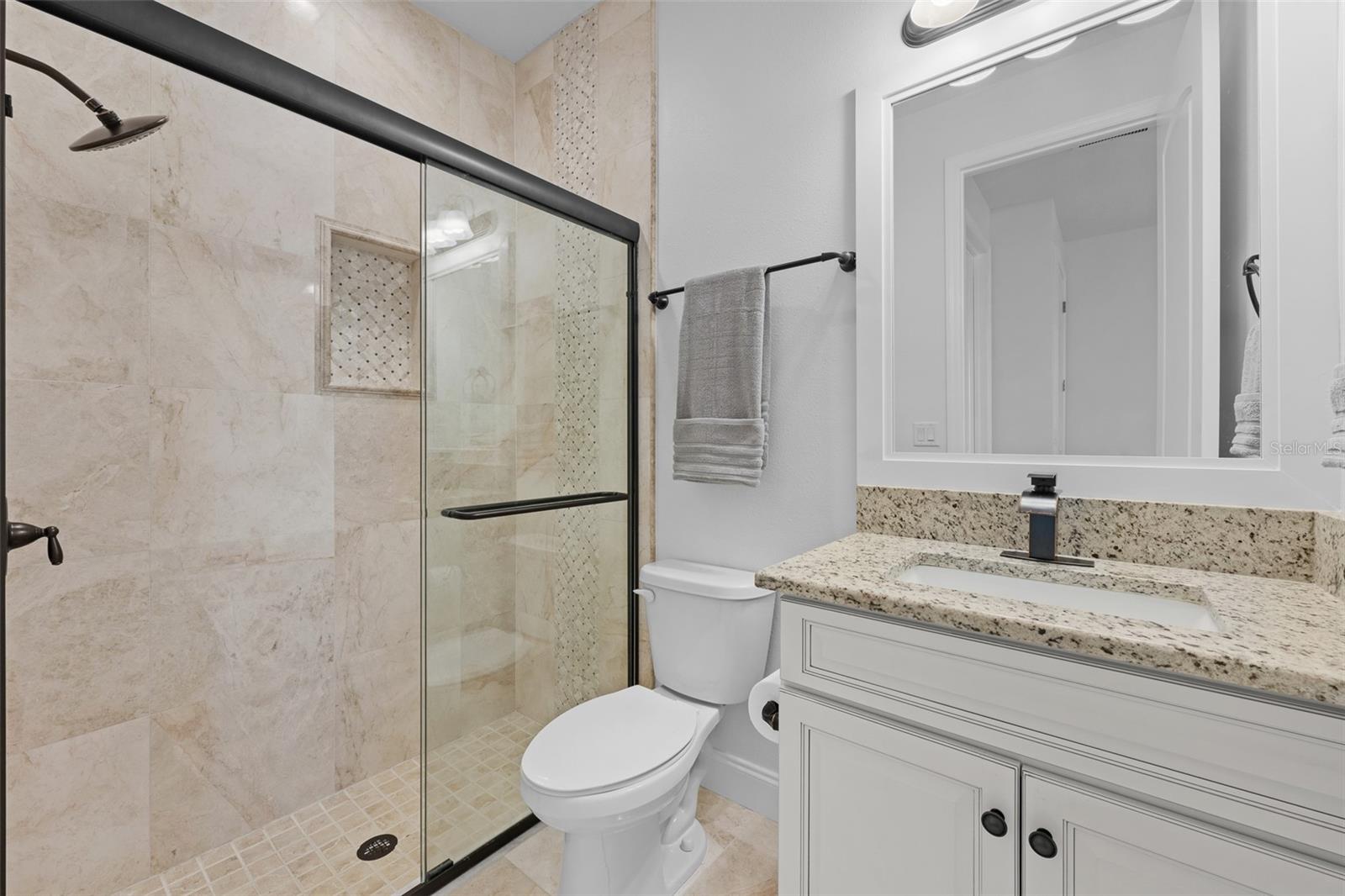 Image 30 of 50 For 33376 Kateland Drive