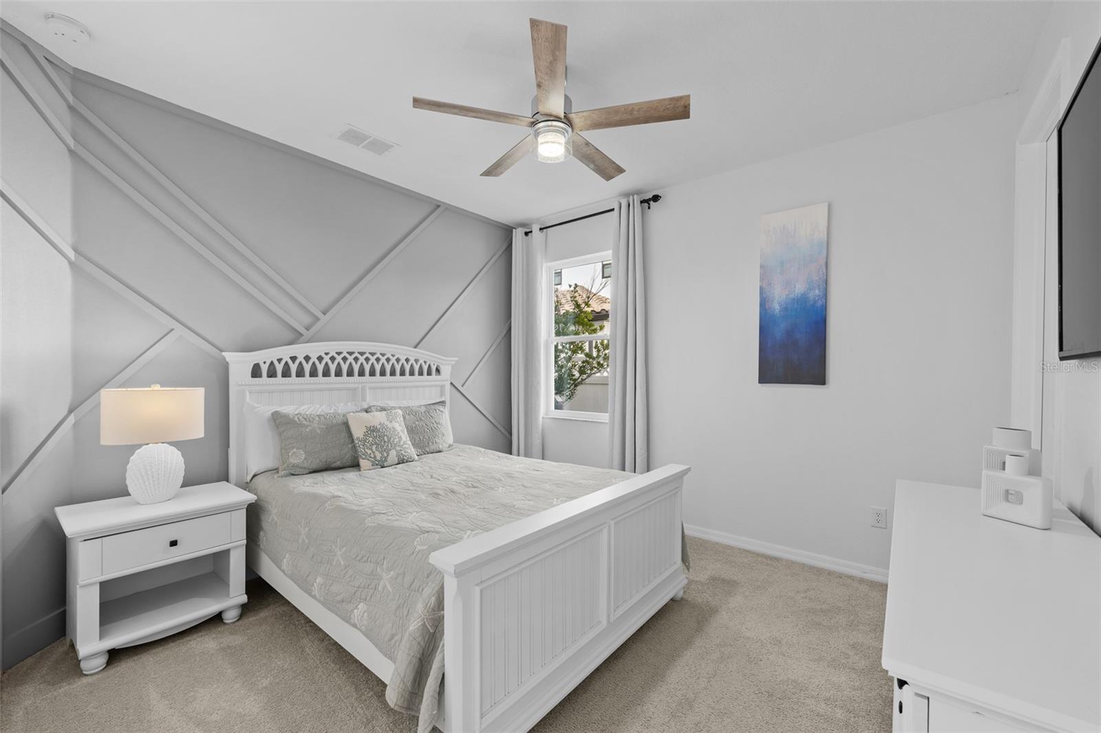 Image 31 of 50 For 33376 Kateland Drive