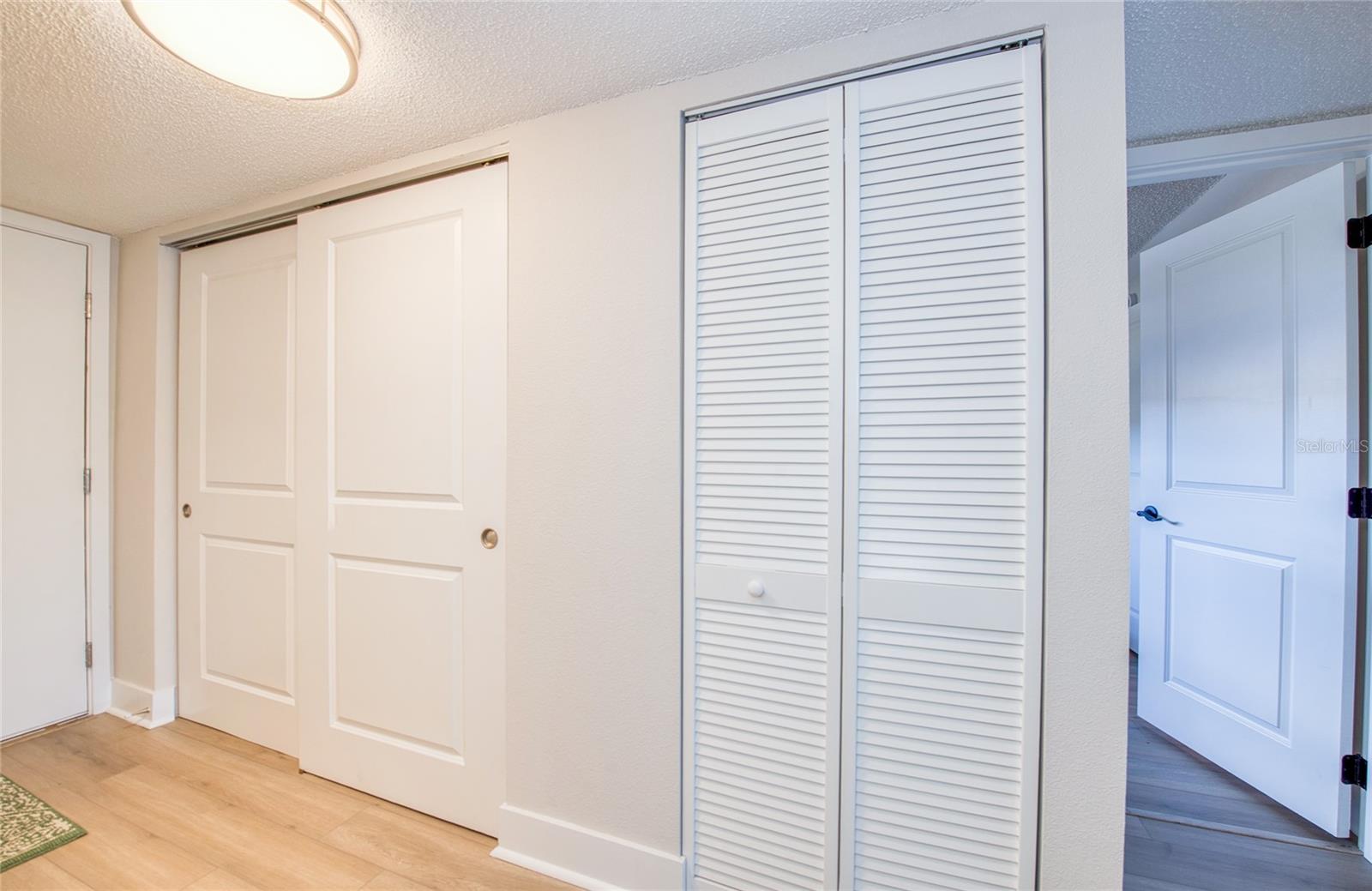 Image 10 of 35 For 7420 Bay Island Drive S 174