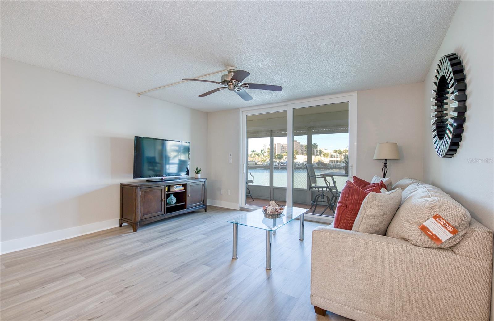 Image 16 of 35 For 7420 Bay Island Drive S 174