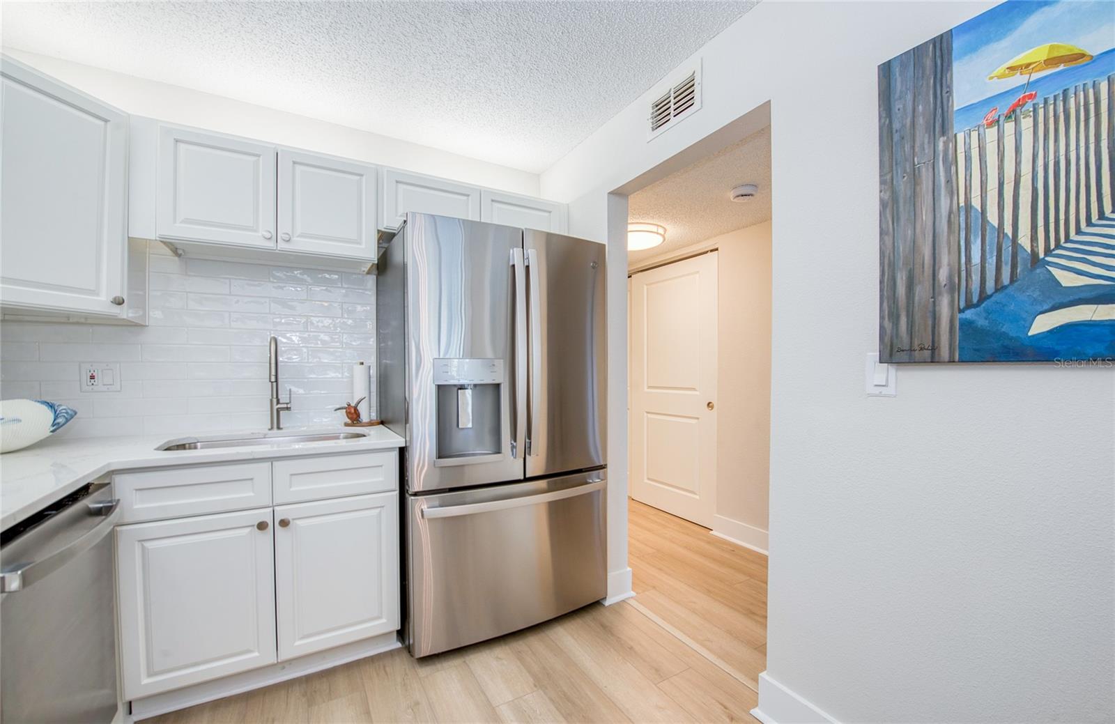 Image 8 of 35 For 7420 Bay Island Drive S 174