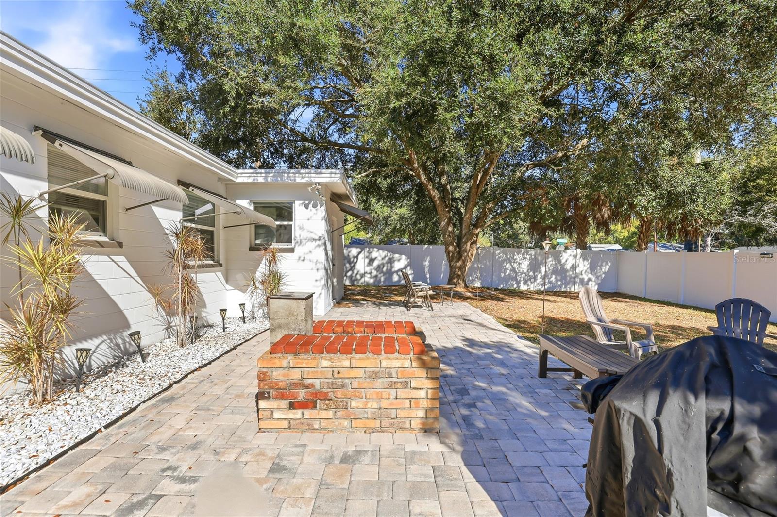 Image 28 of 41 For 2102 Kirby Circle