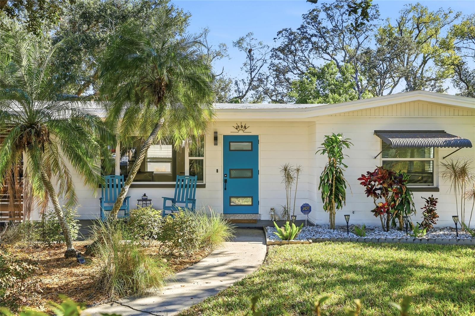 Image 4 of 41 For 2102 Kirby Circle