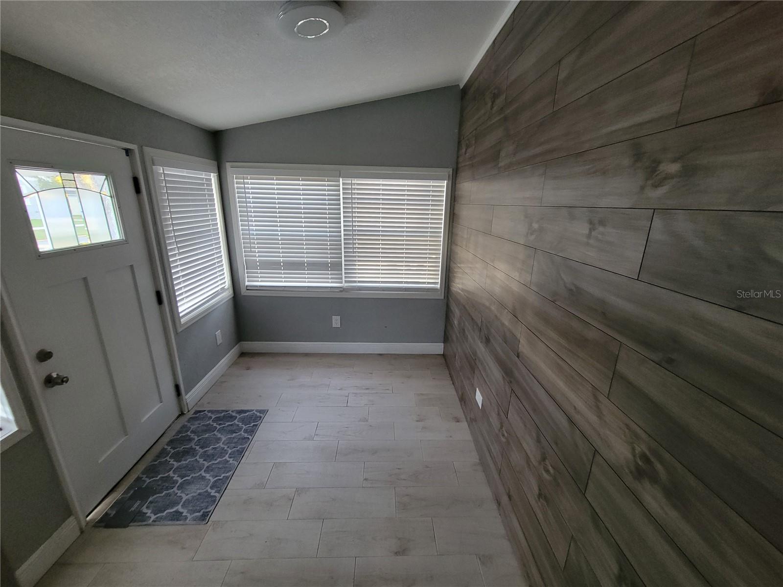 Image 37 of 99 For 5548 11th Street