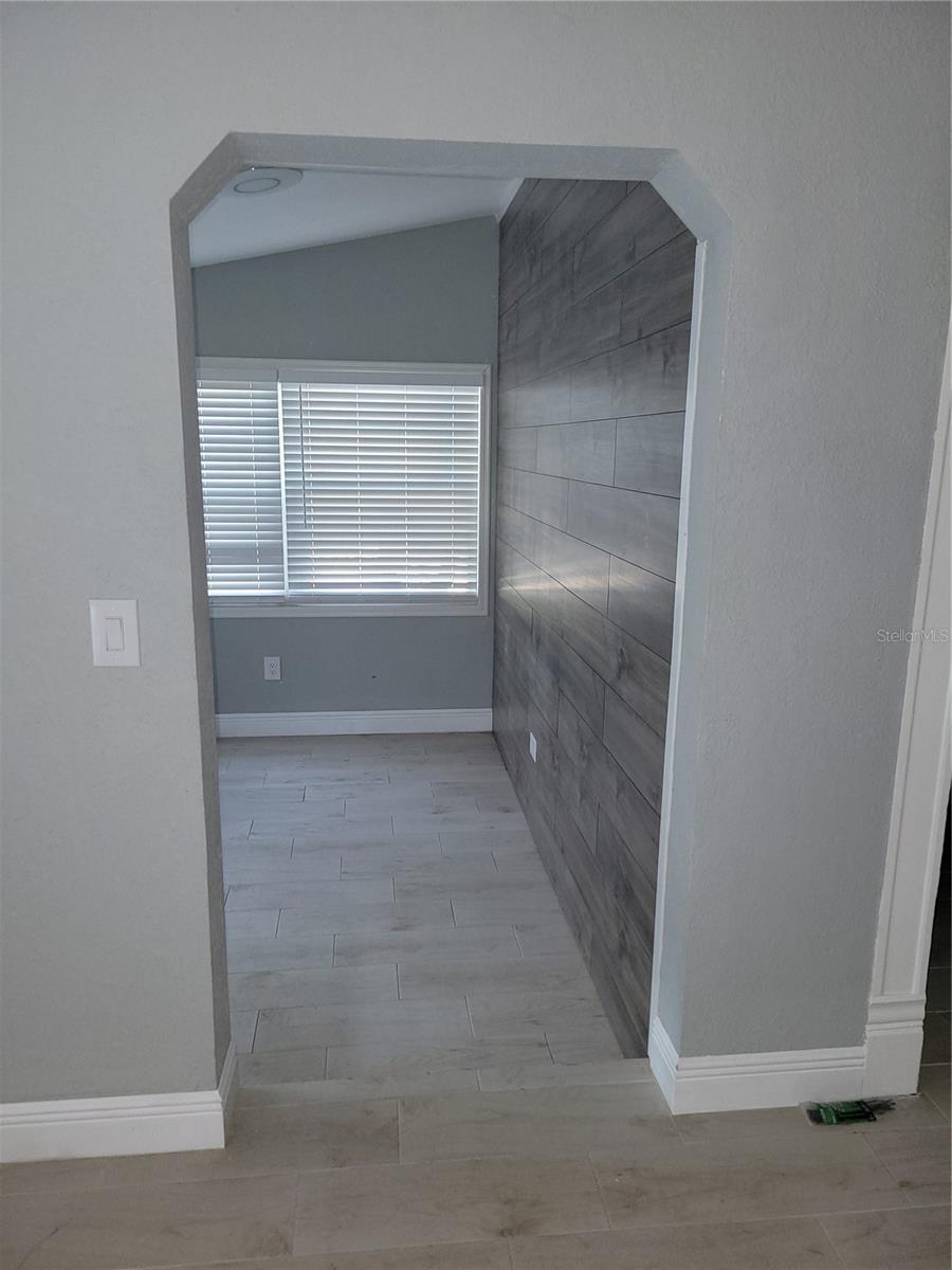 Image 40 of 99 For 5548 11th Street