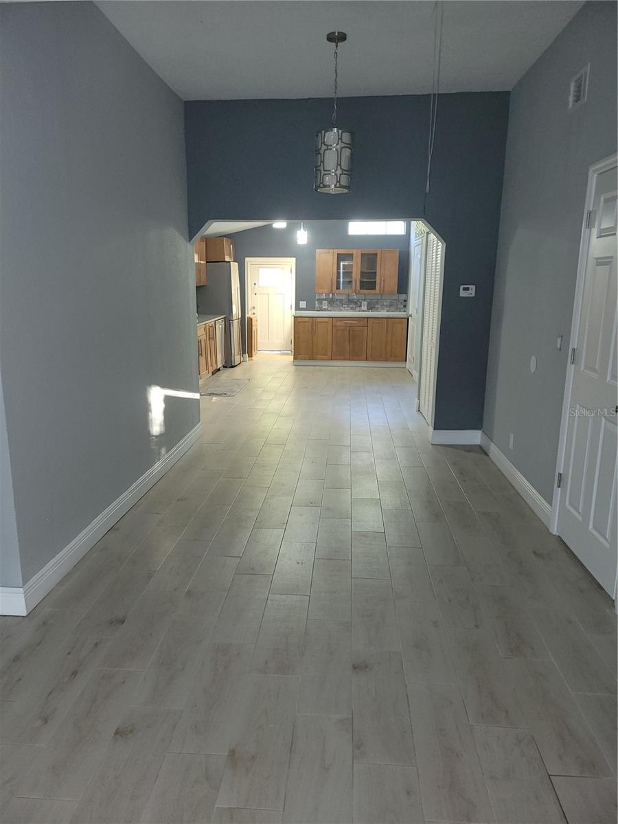 Image 41 of 99 For 5548 11th Street