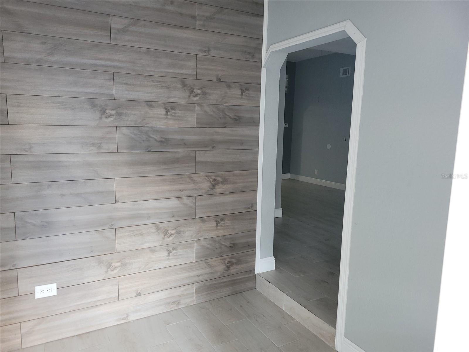 Image 53 of 99 For 5548 11th Street