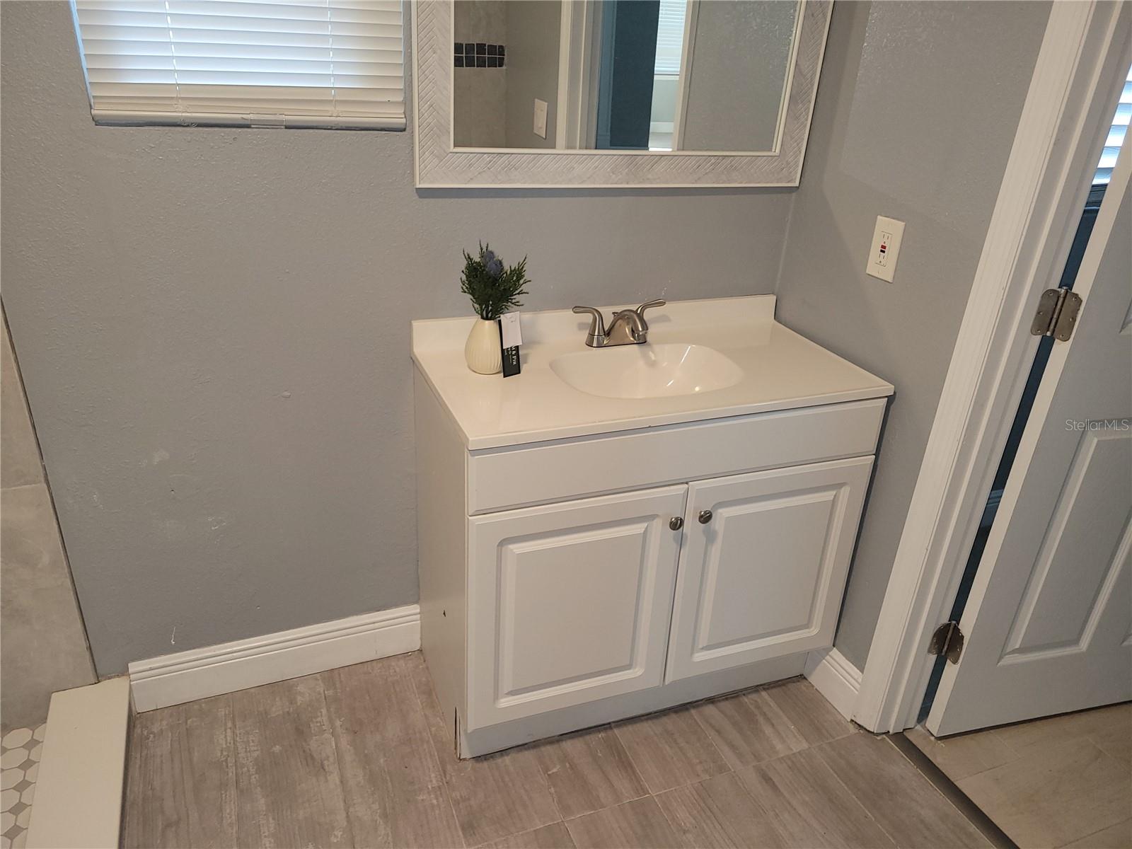 Image 90 of 99 For 5548 11th Street