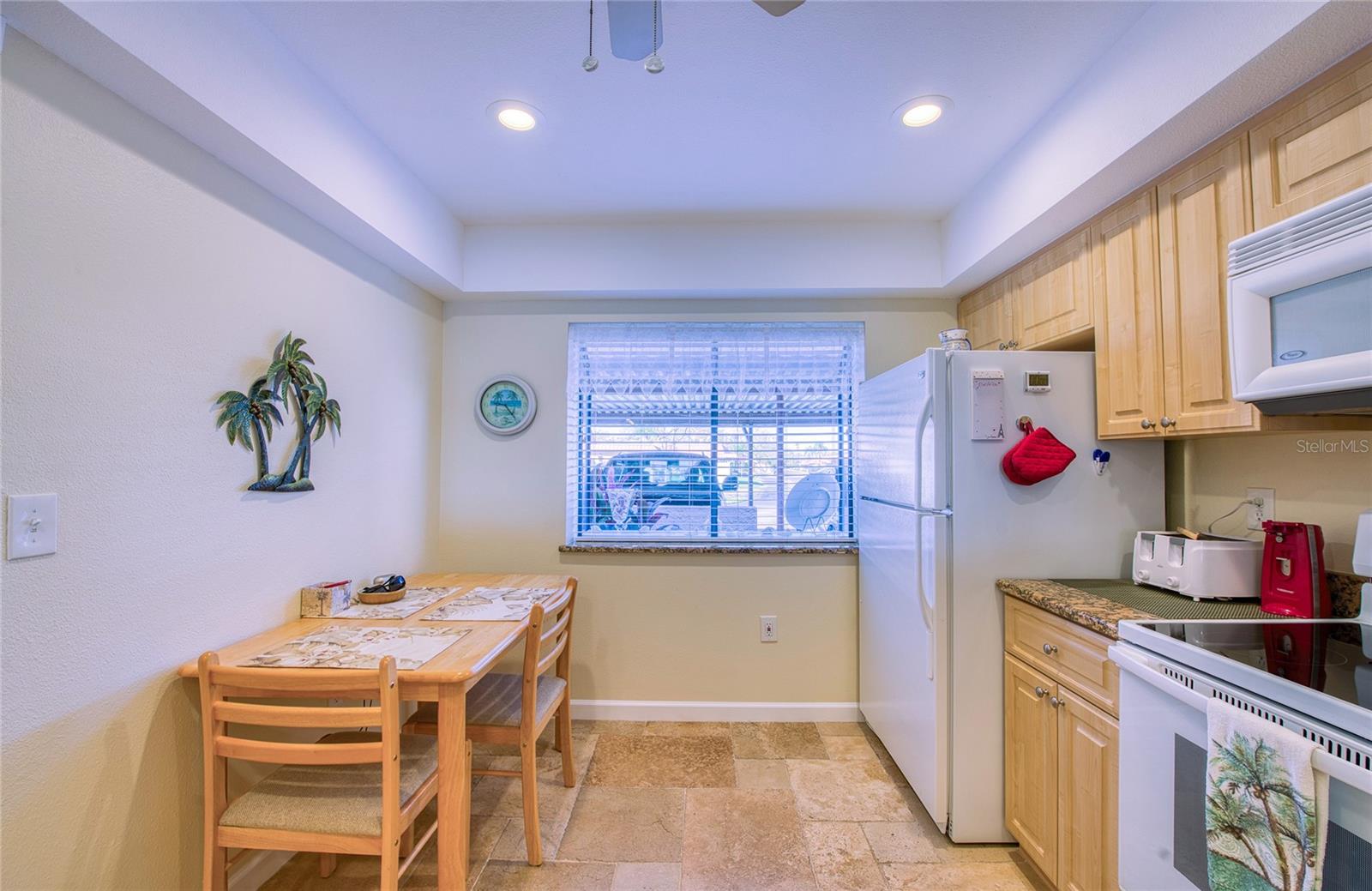 Image 10 of 44 For 19029 Us Highway 19 N 29e