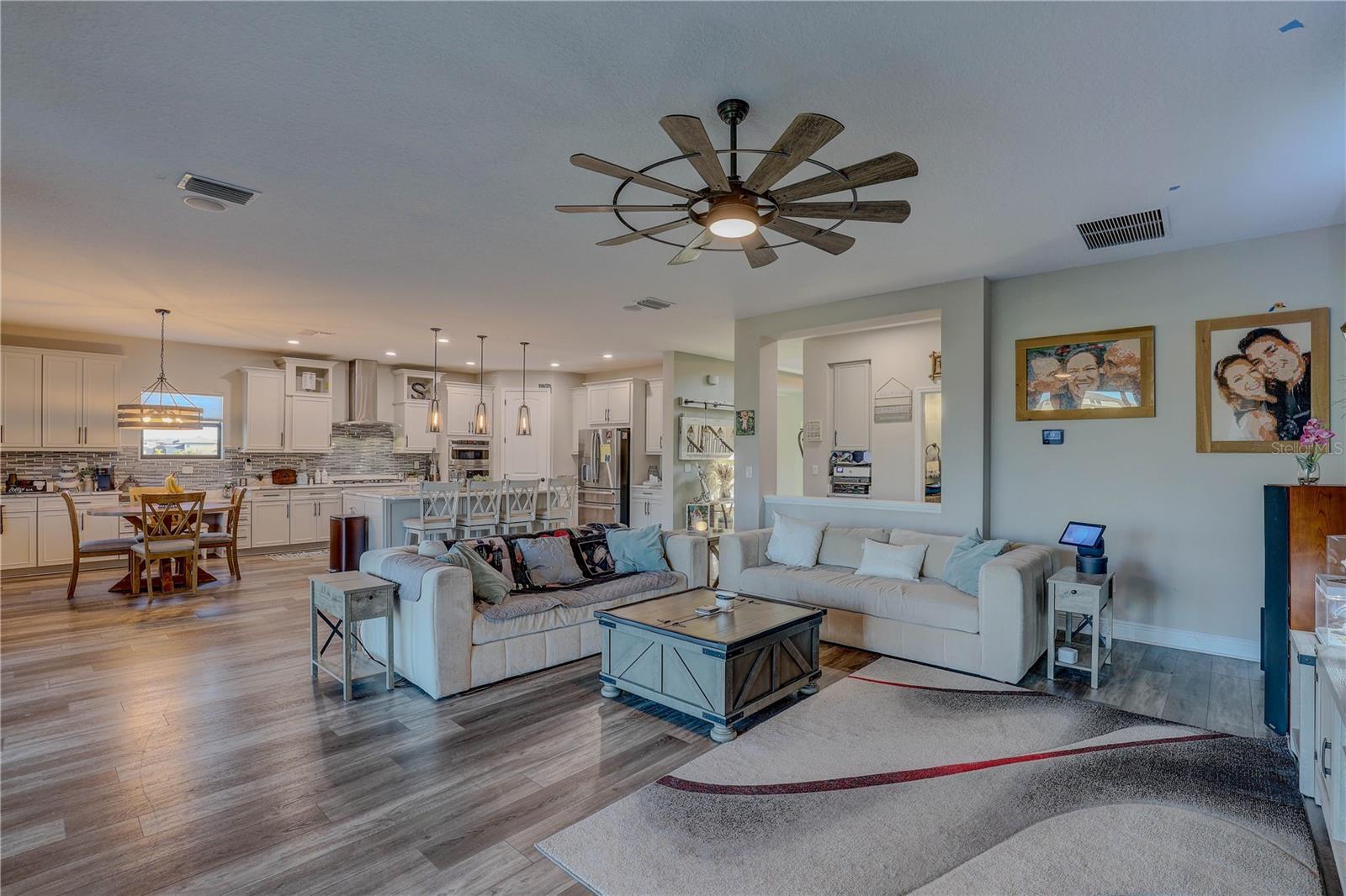 Image 14 of 70 For 14536 Woodland Spur Drive