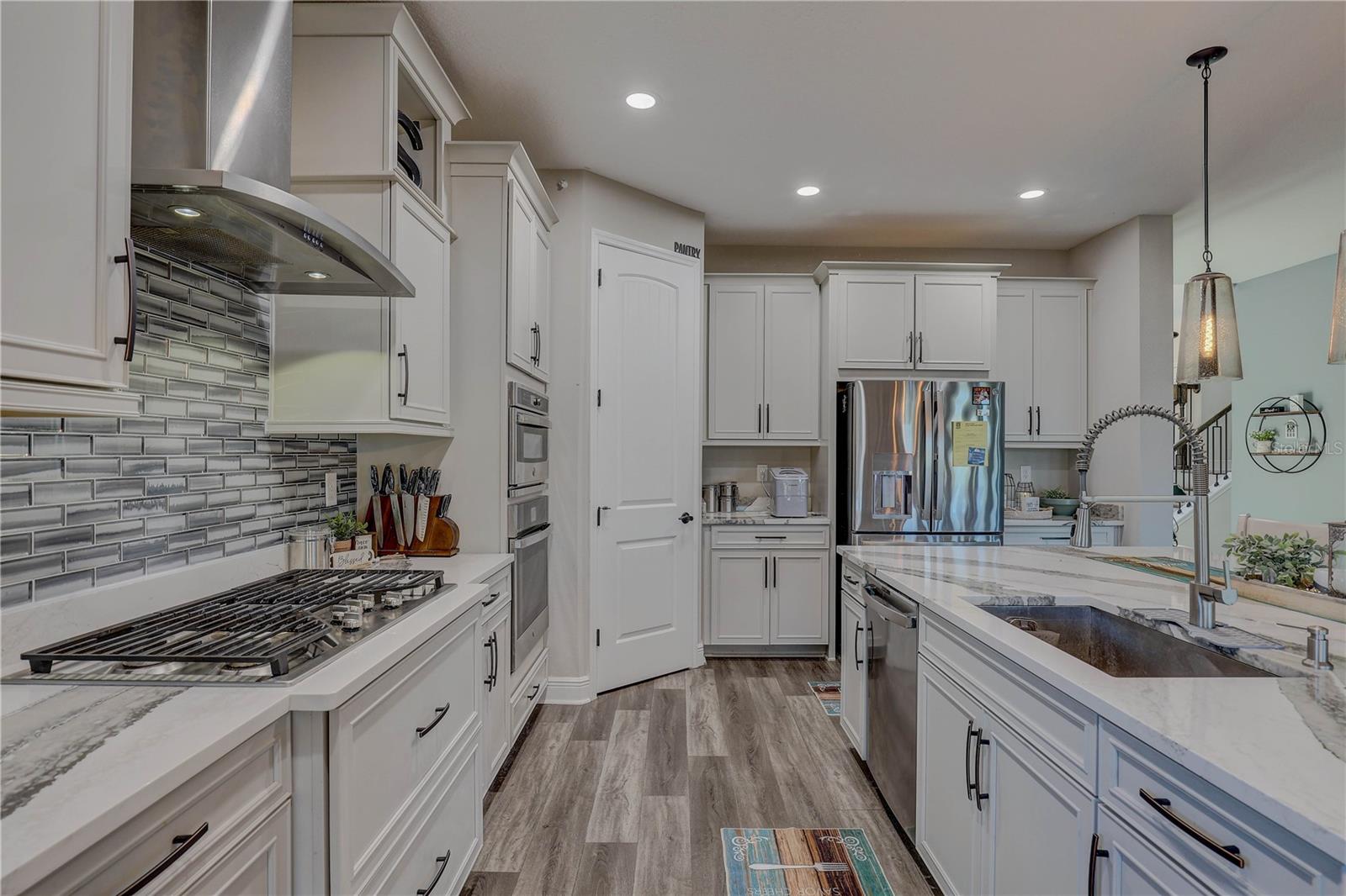 Image 21 of 70 For 14536 Woodland Spur Drive