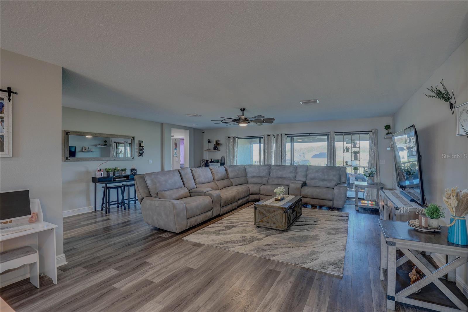 Image 30 of 70 For 14536 Woodland Spur Drive