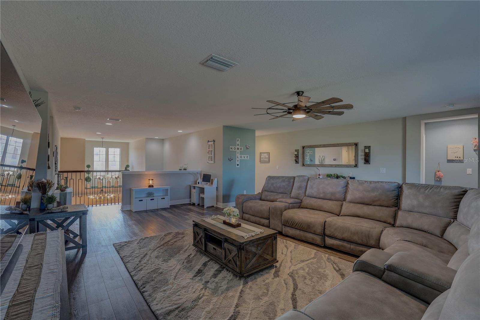 Image 31 of 70 For 14536 Woodland Spur Drive