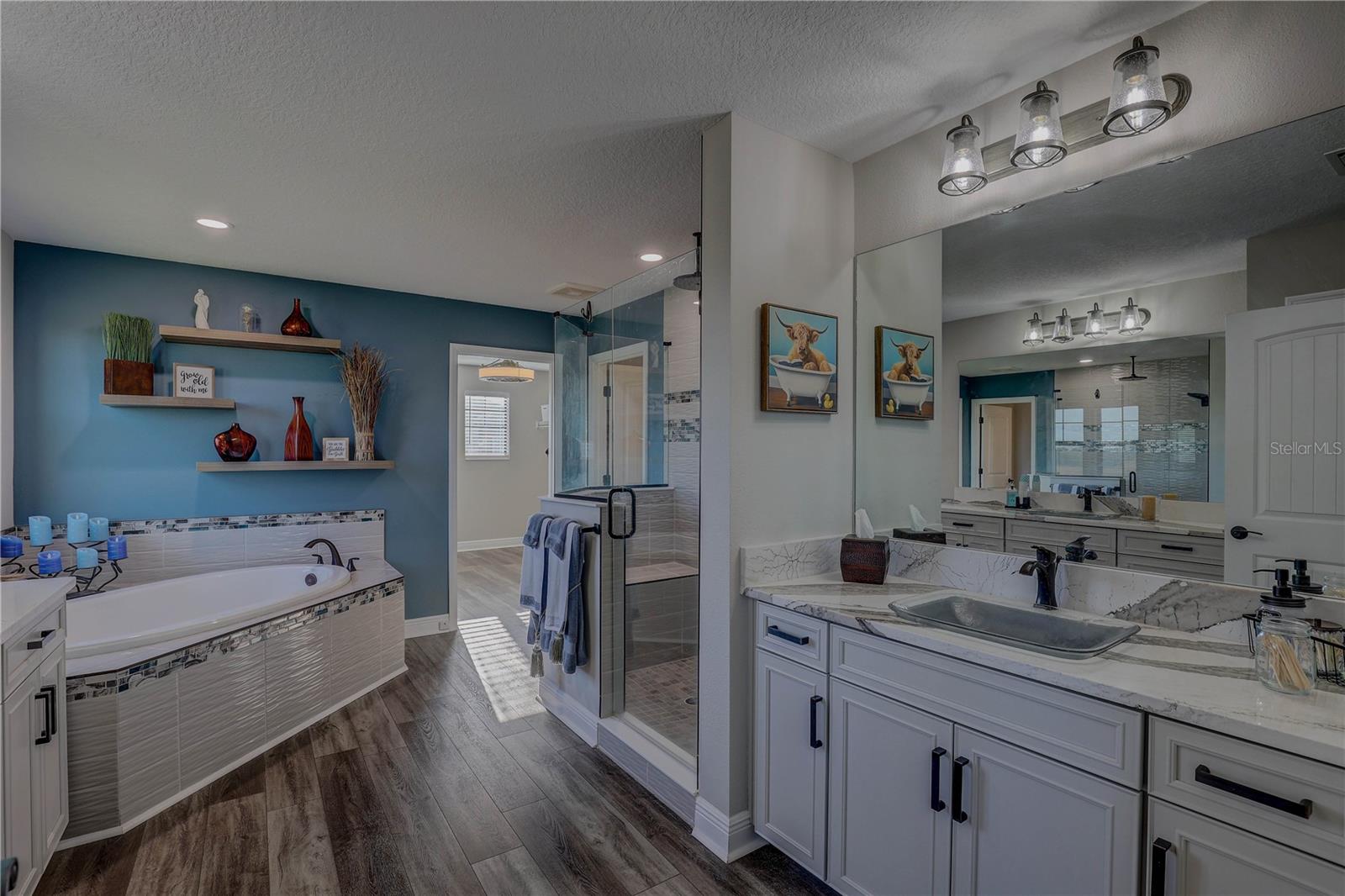 Image 39 of 70 For 14536 Woodland Spur Drive