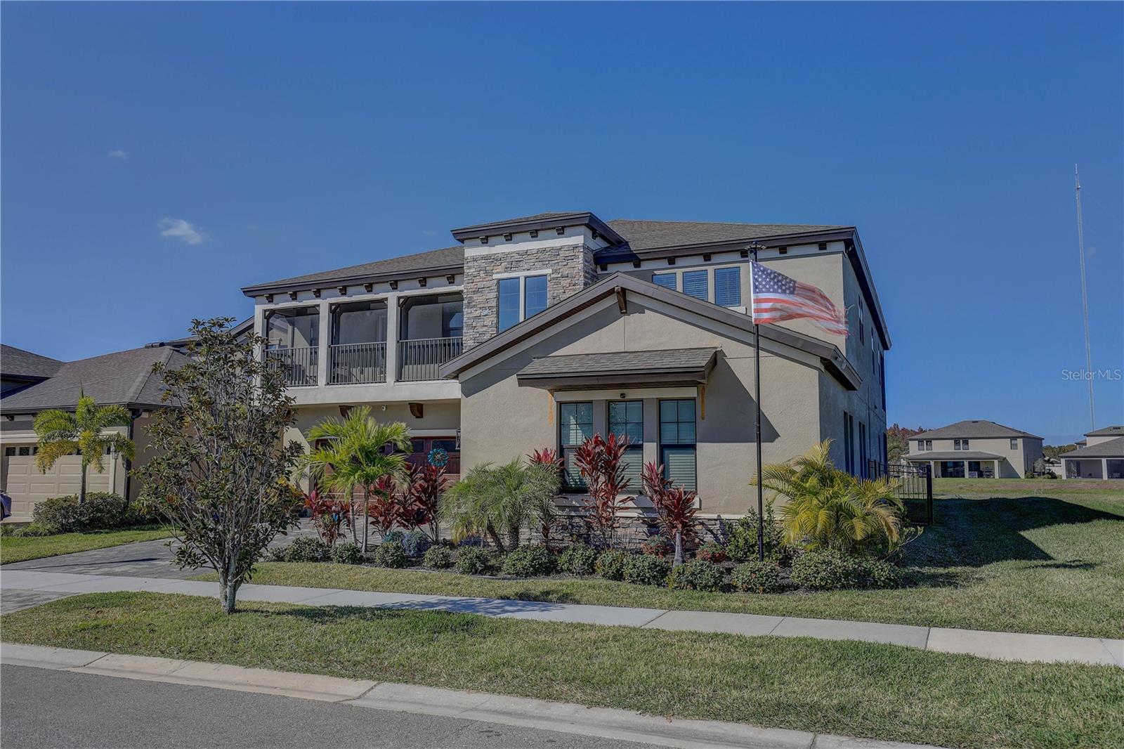 Image 4 of 70 For 14536 Woodland Spur Drive