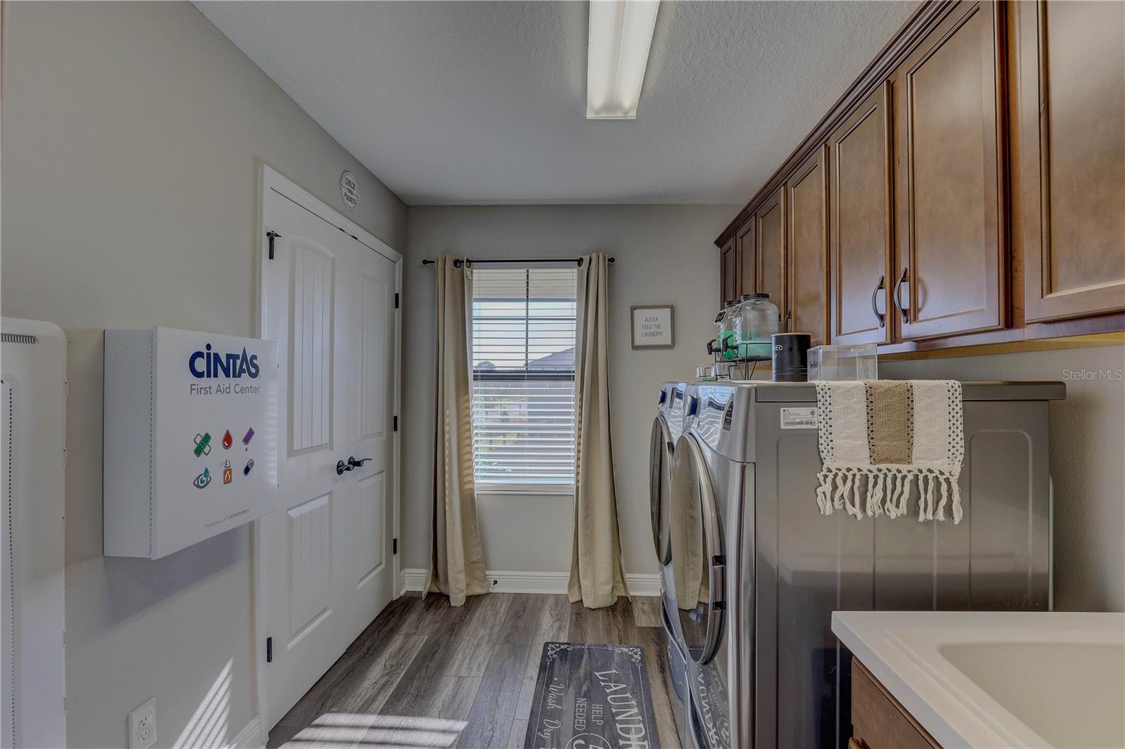 Image 64 of 70 For 14536 Woodland Spur Drive