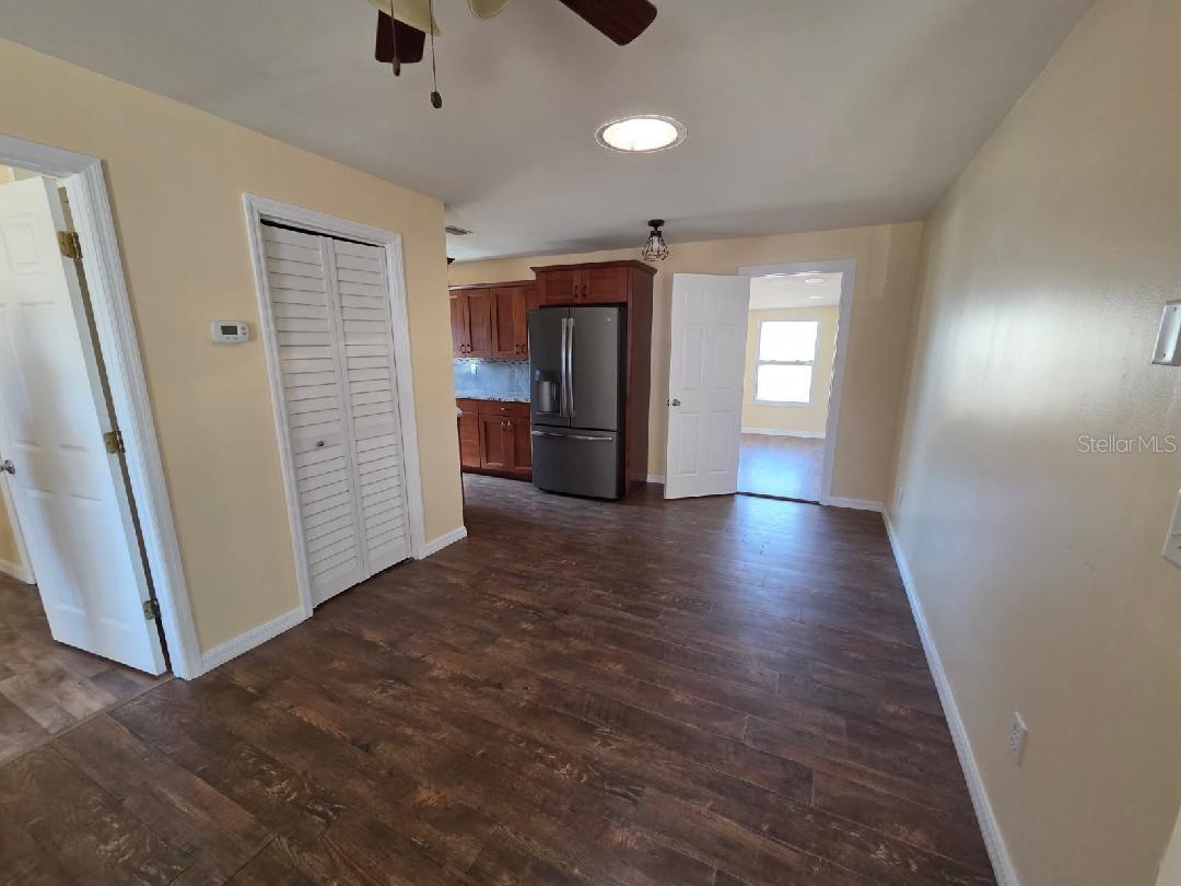 Image 10 of 20 For 36627 Eiland Boulevard