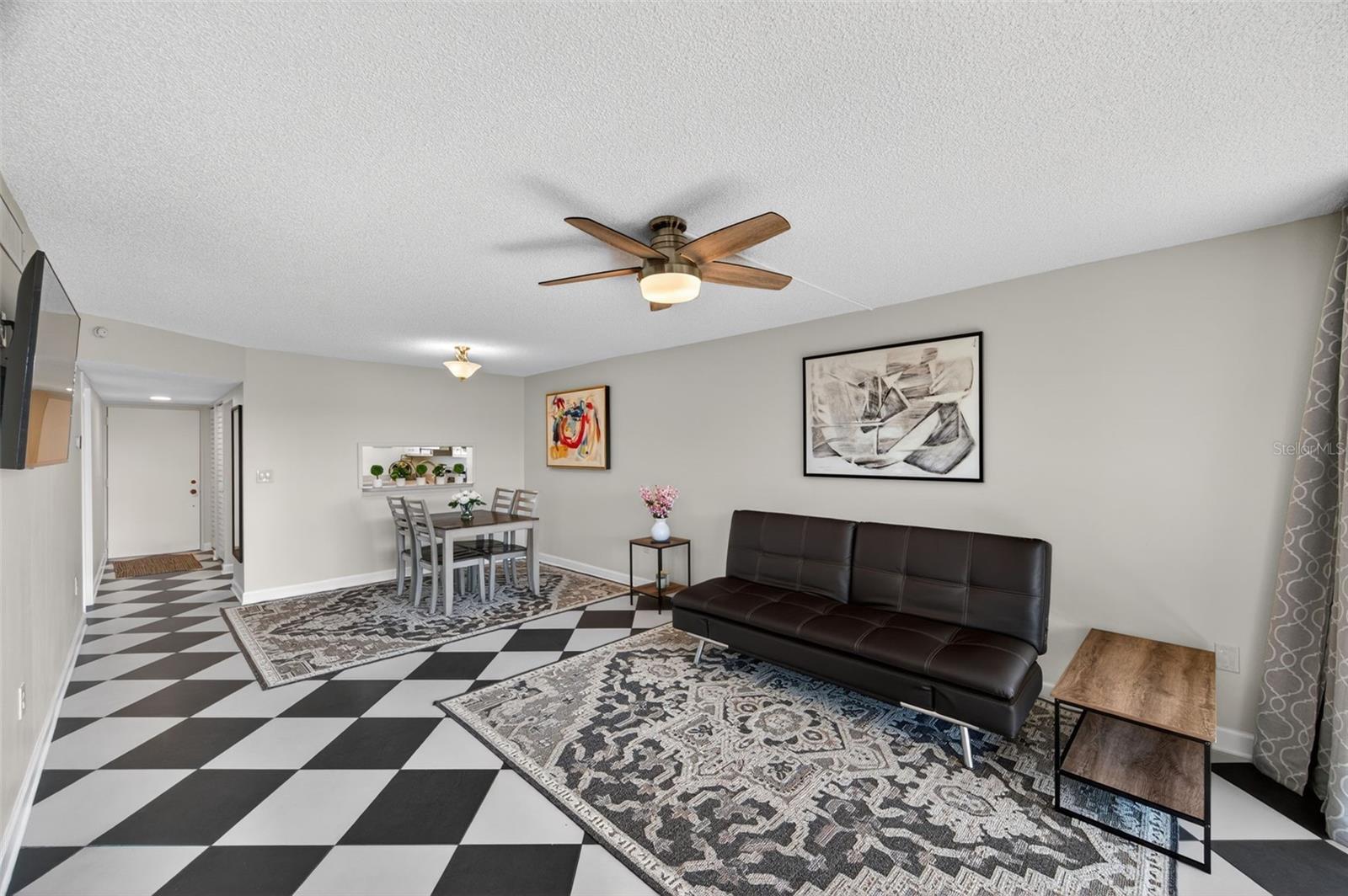 Image 10 of 52 For 19701 Gulf Boulevard 404