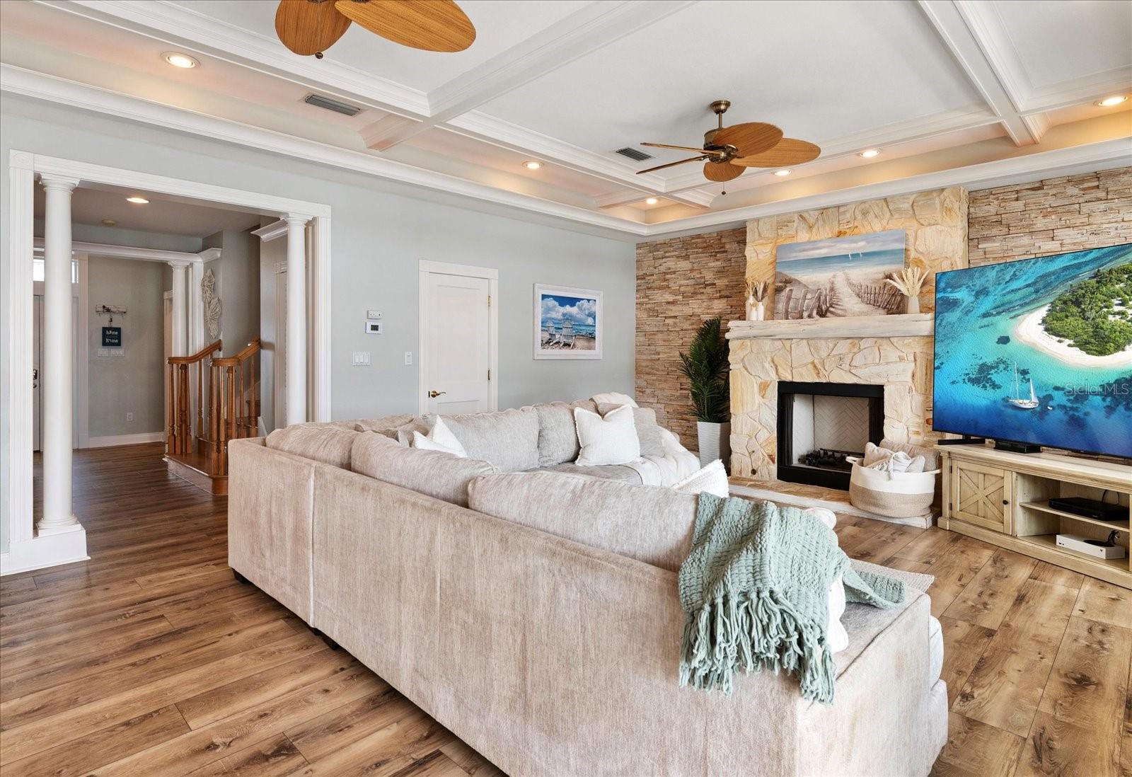 Image 13 of 75 For 644 Boca Ciega Isle Drive