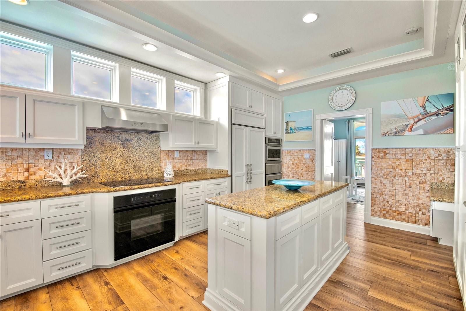 Image 19 of 75 For 644 Boca Ciega Isle Drive