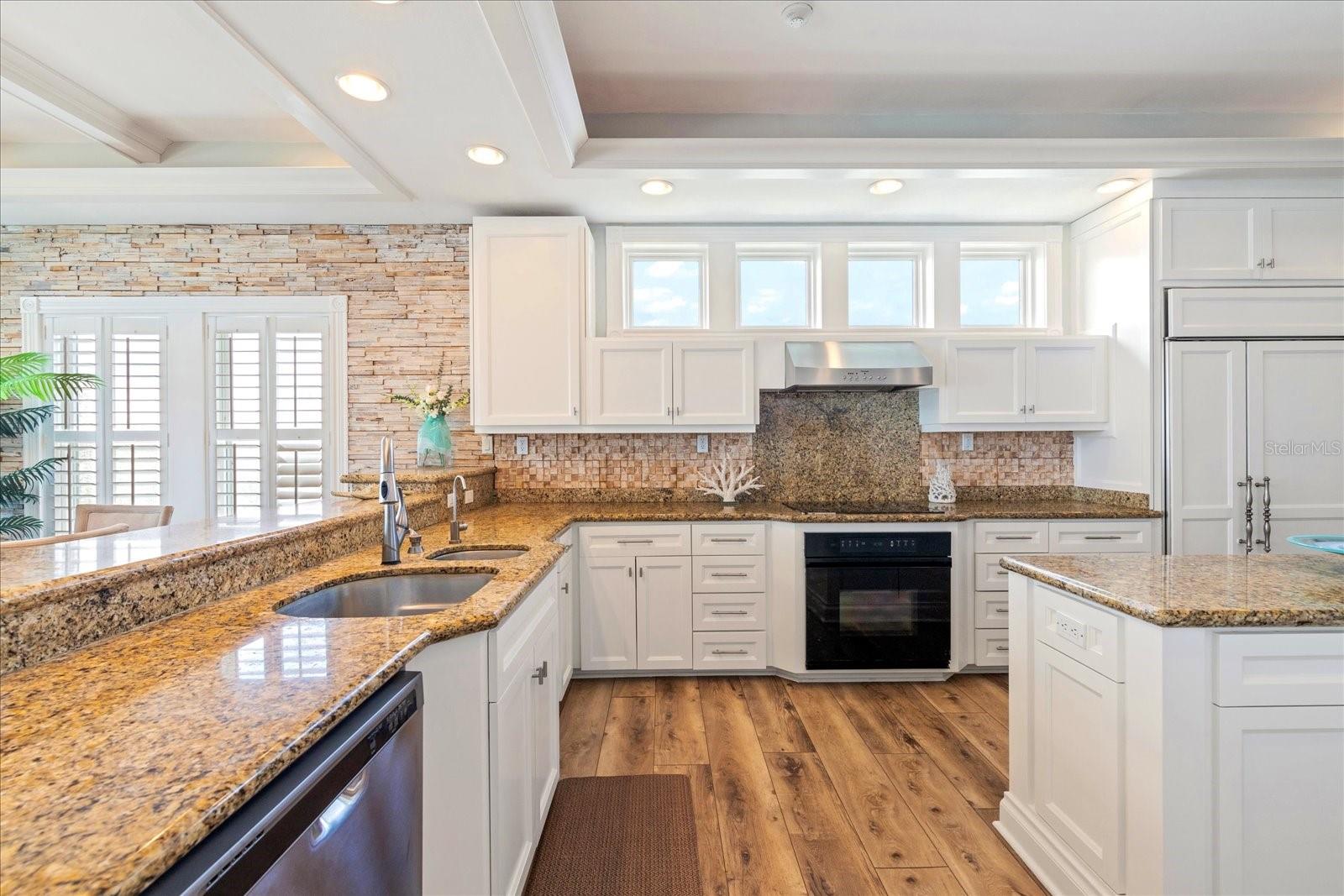 Image 21 of 75 For 644 Boca Ciega Isle Drive