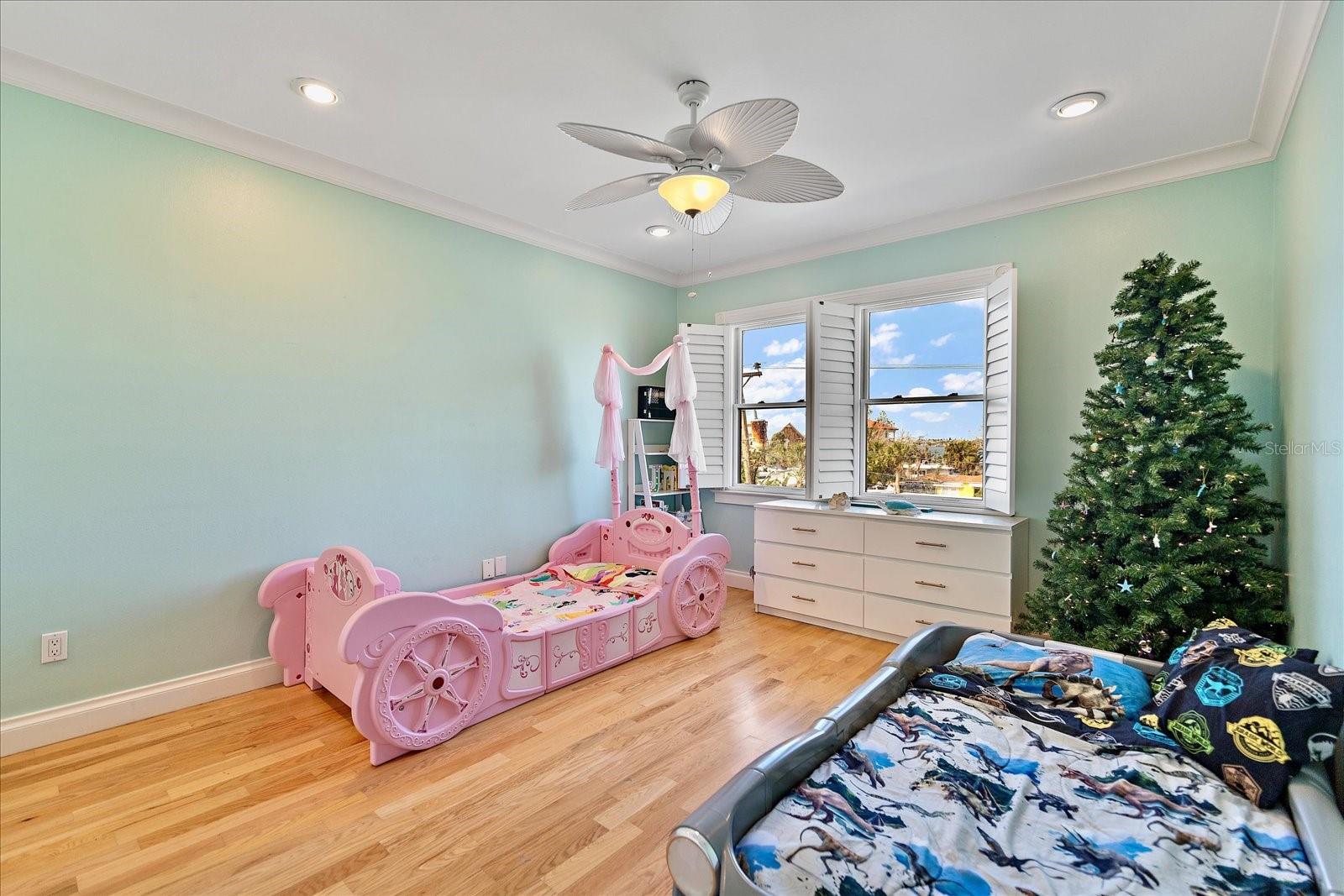 Image 48 of 75 For 644 Boca Ciega Isle Drive