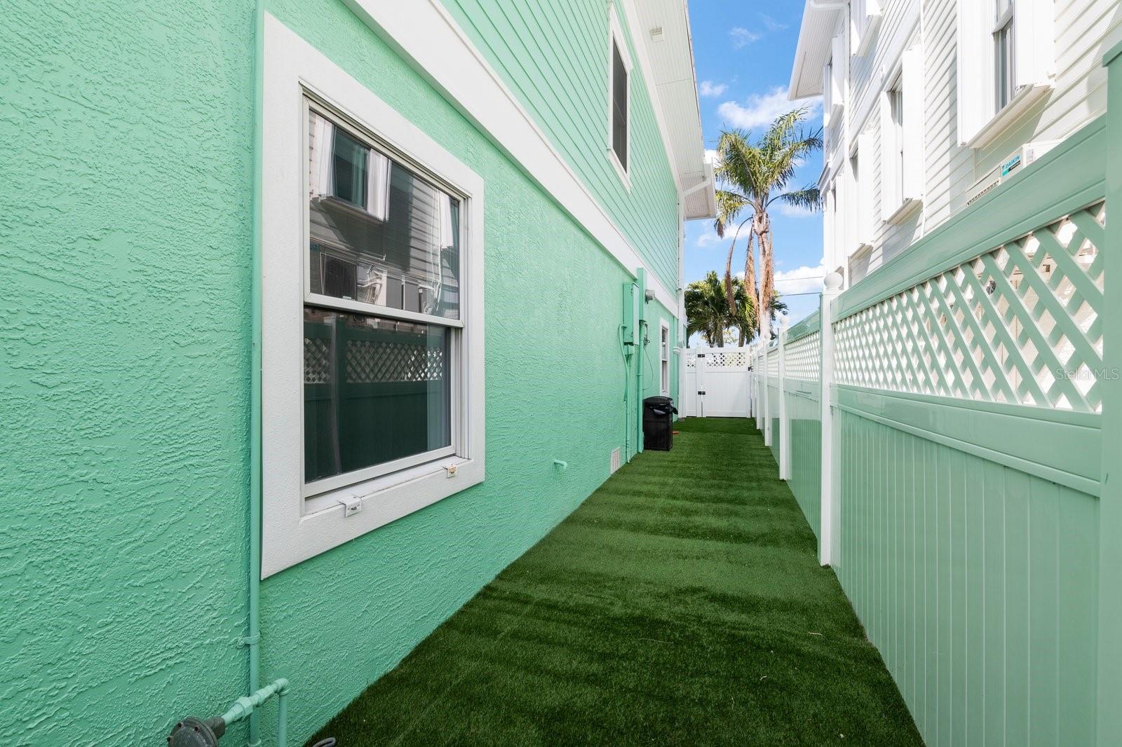 Image 69 of 75 For 644 Boca Ciega Isle Drive