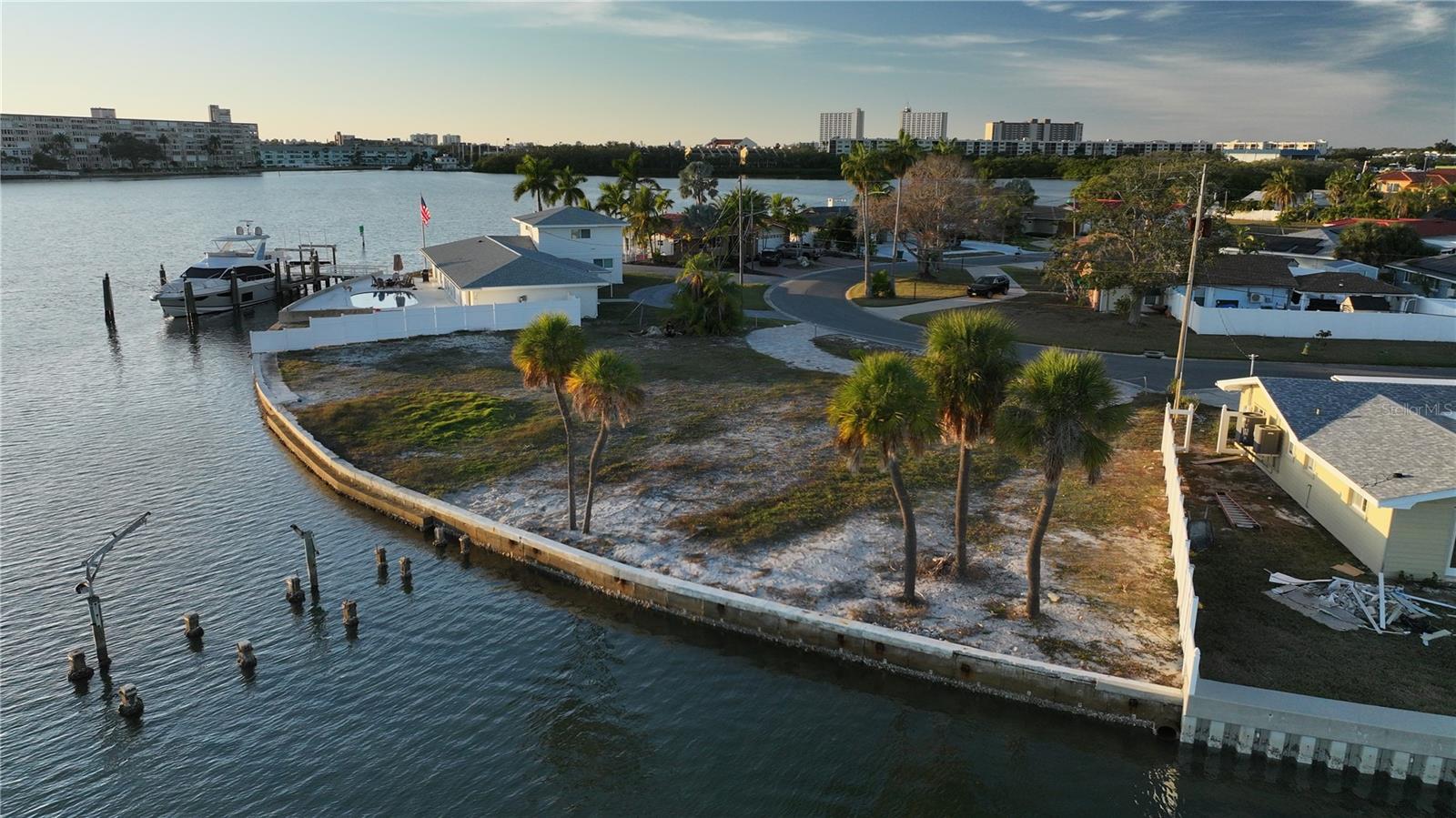 Image 9 of 10 For 1503 Sea Gull Drive S