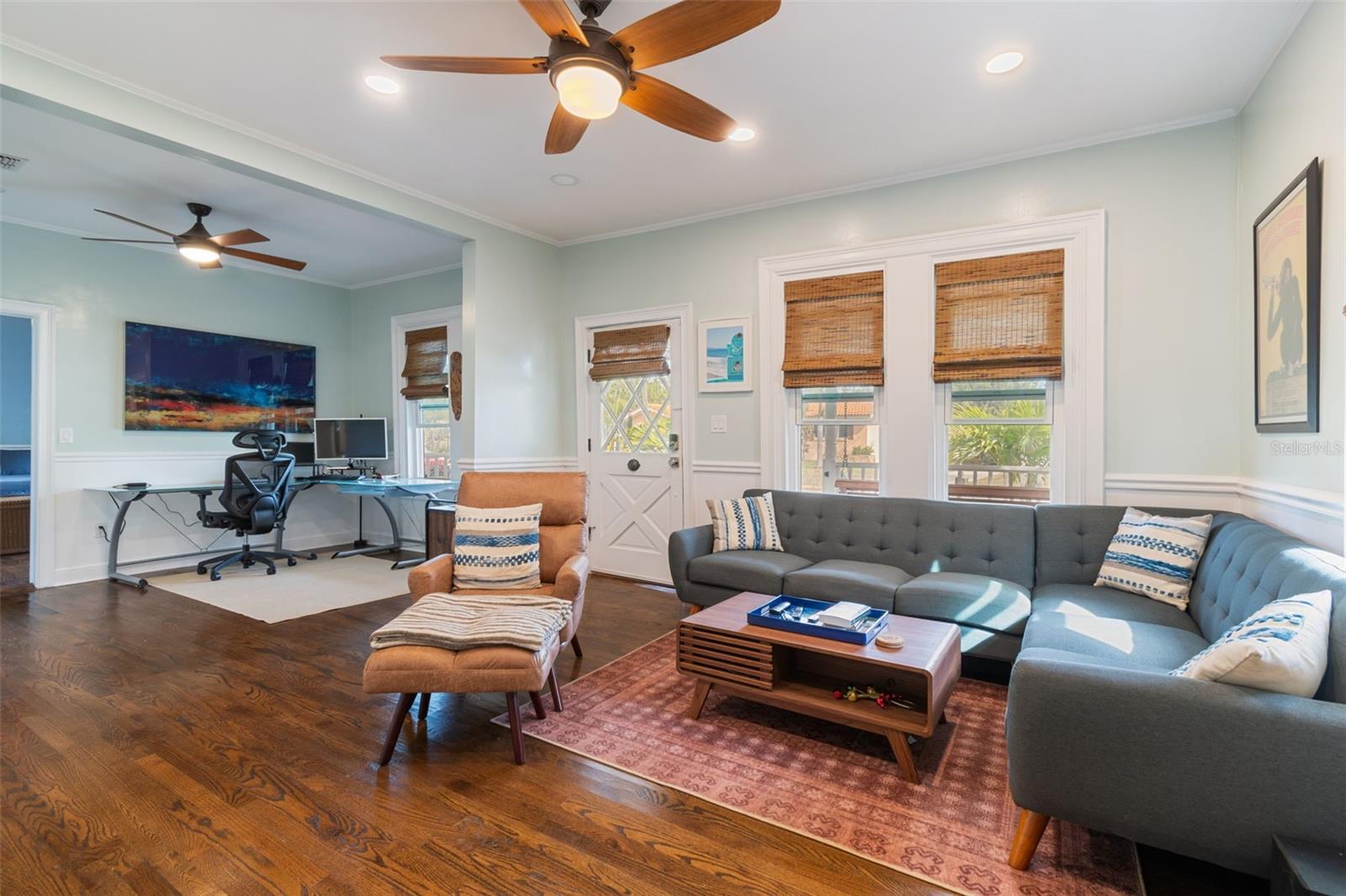 Image 11 of 64 For 305 Grand Boulevard