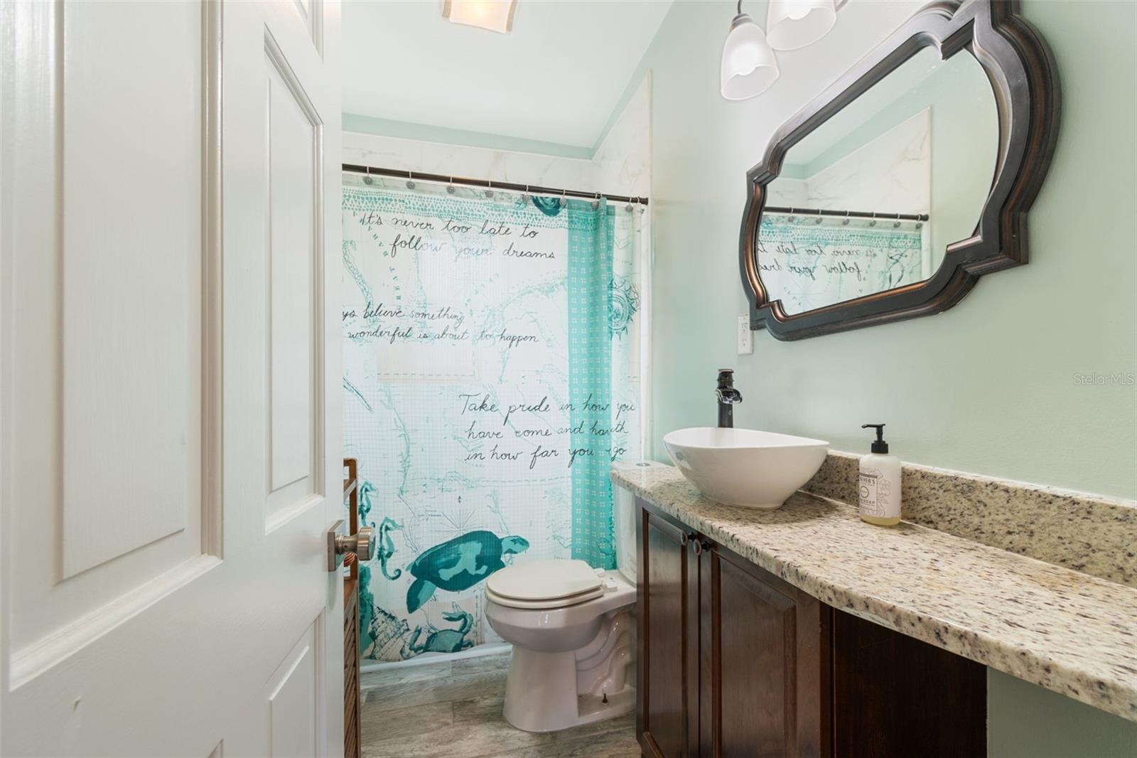 Image 12 of 64 For 305 Grand Boulevard