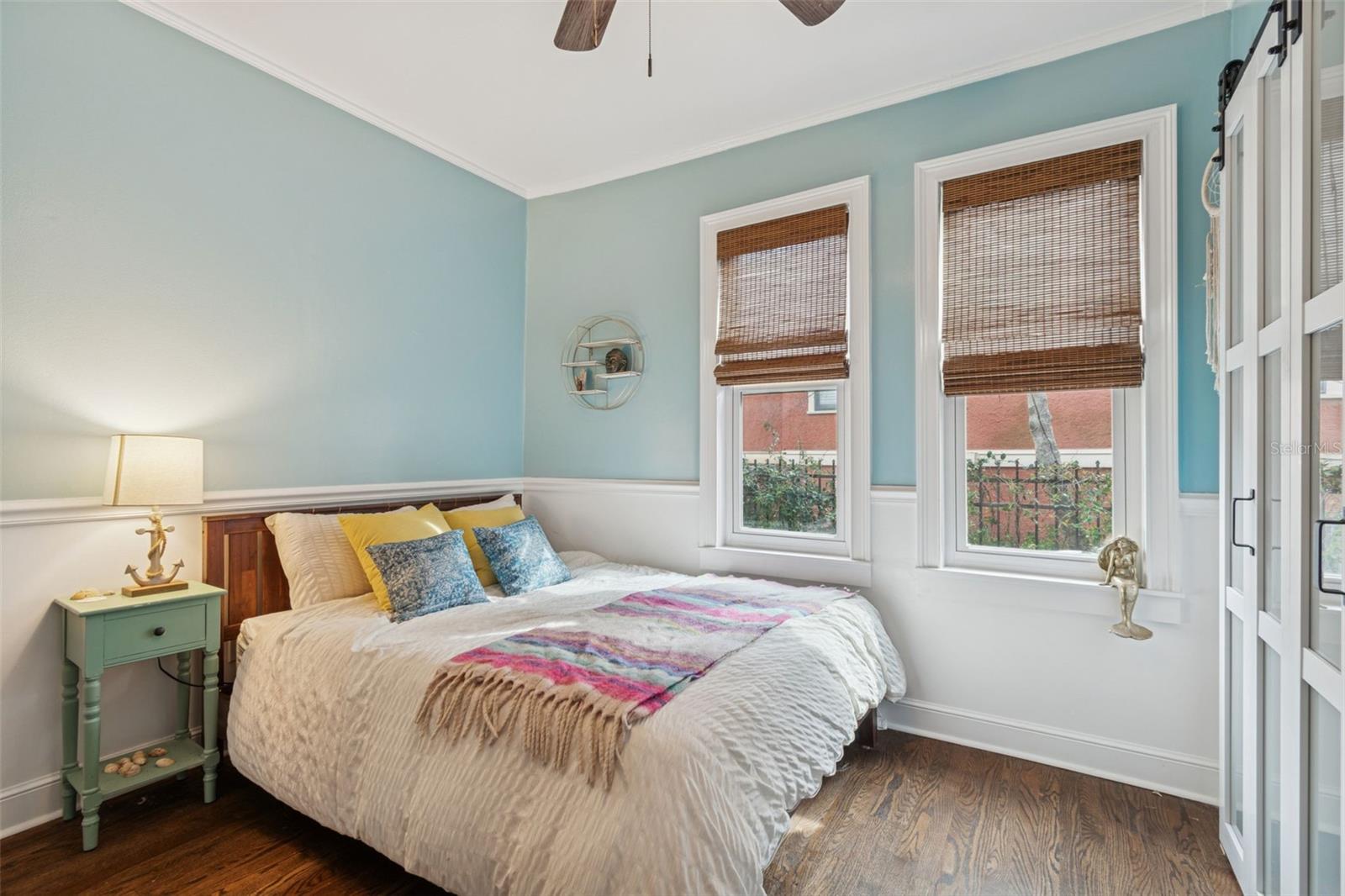 Image 16 of 64 For 305 Grand Boulevard