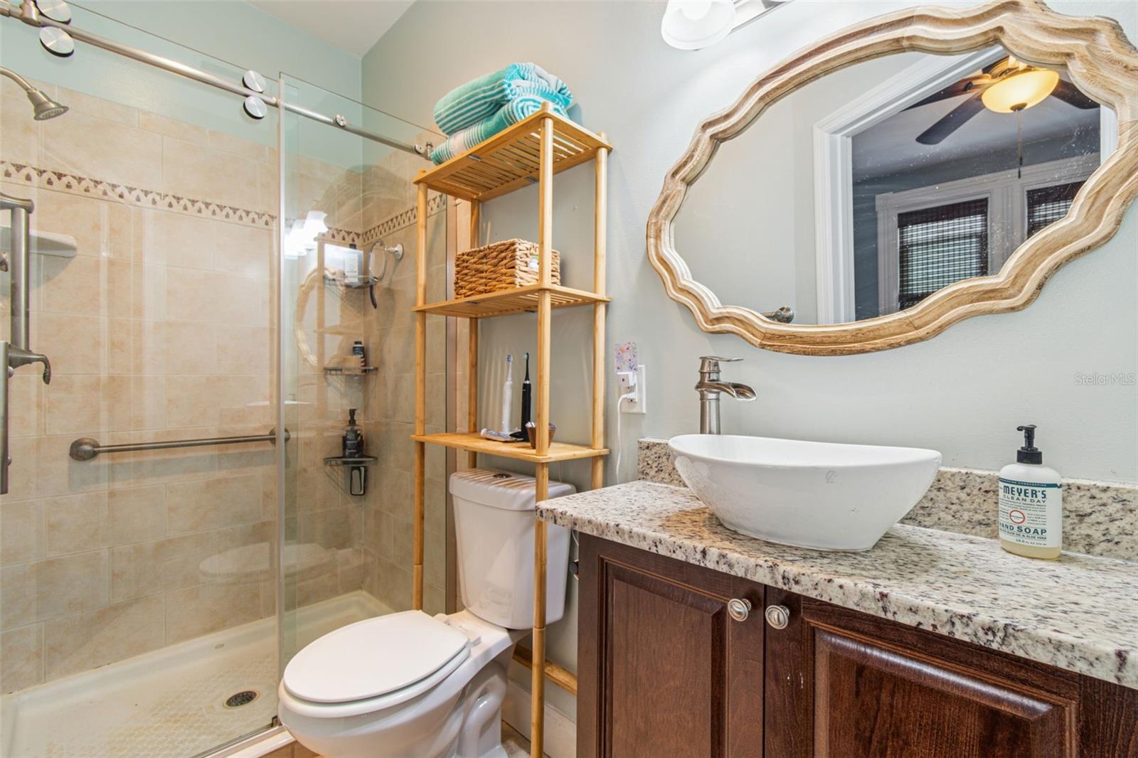 Image 23 of 64 For 305 Grand Boulevard