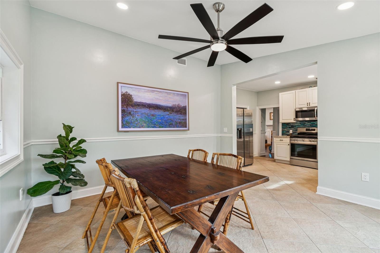 Image 30 of 64 For 305 Grand Boulevard