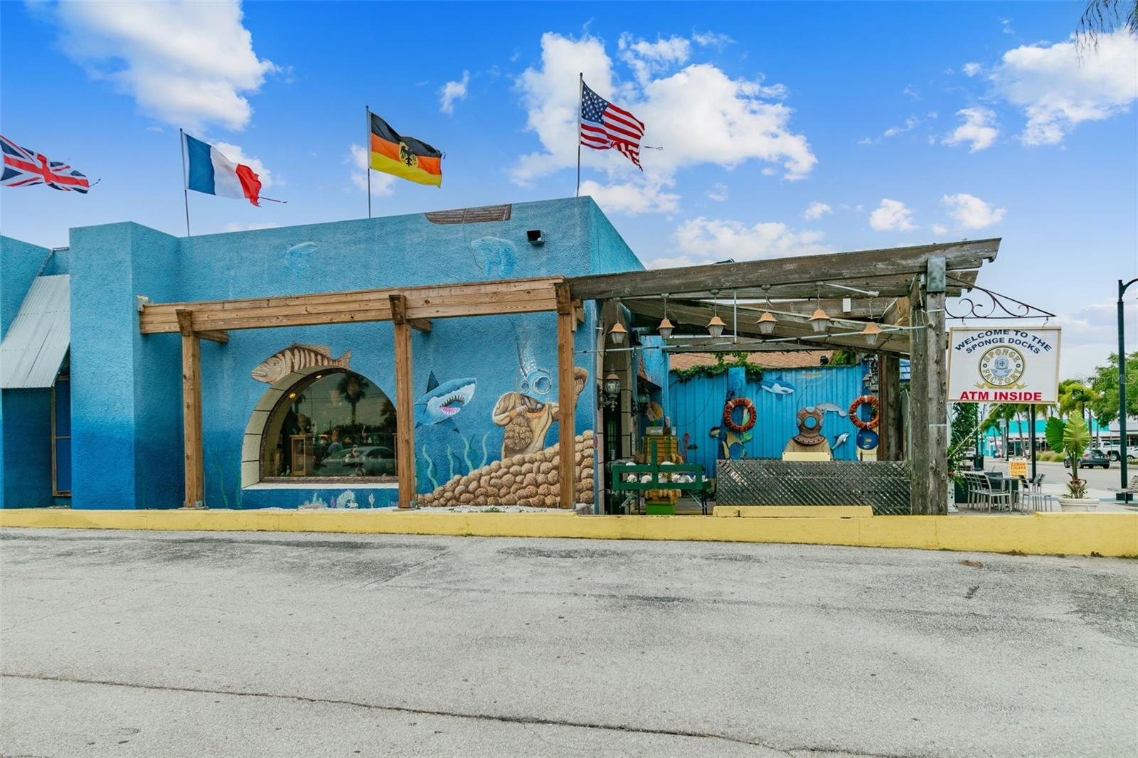 Image 53 of 64 For 305 Grand Boulevard