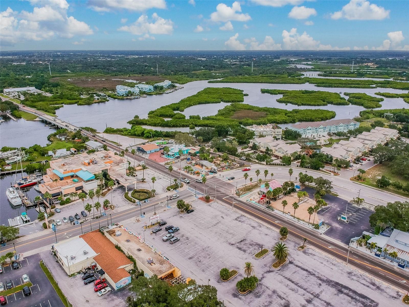 Image 60 of 64 For 305 Grand Boulevard